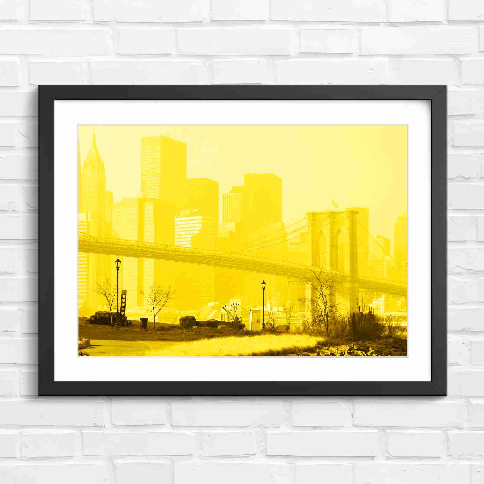 Brooklyn Bridge New York Skyline - Yellow in Black Frame