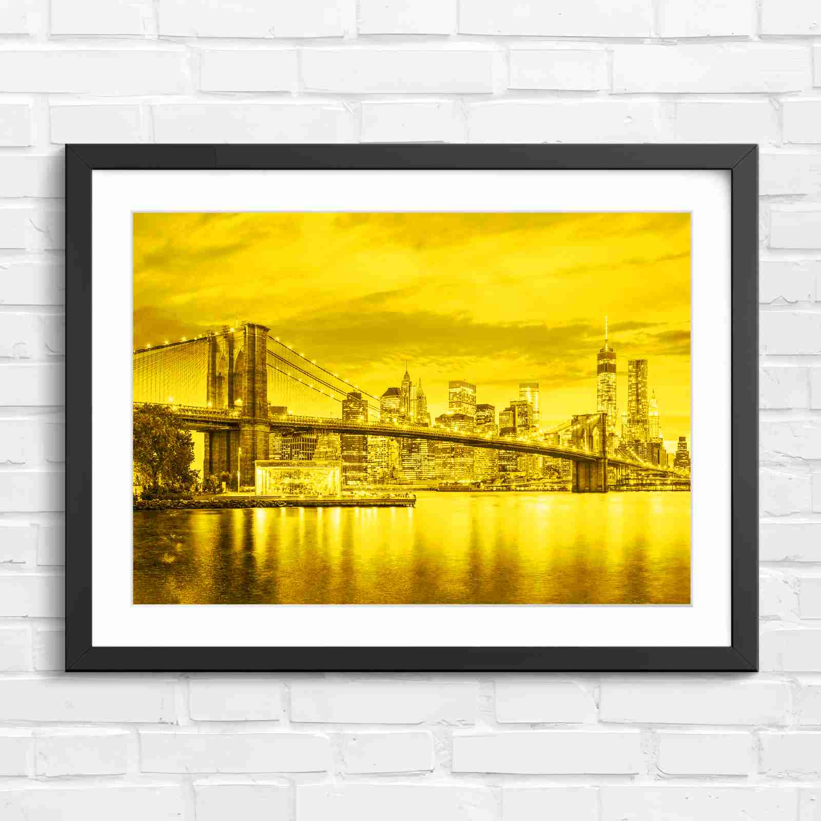 Brooklyn Bridge New York Skyline - Yellow in Black Frame