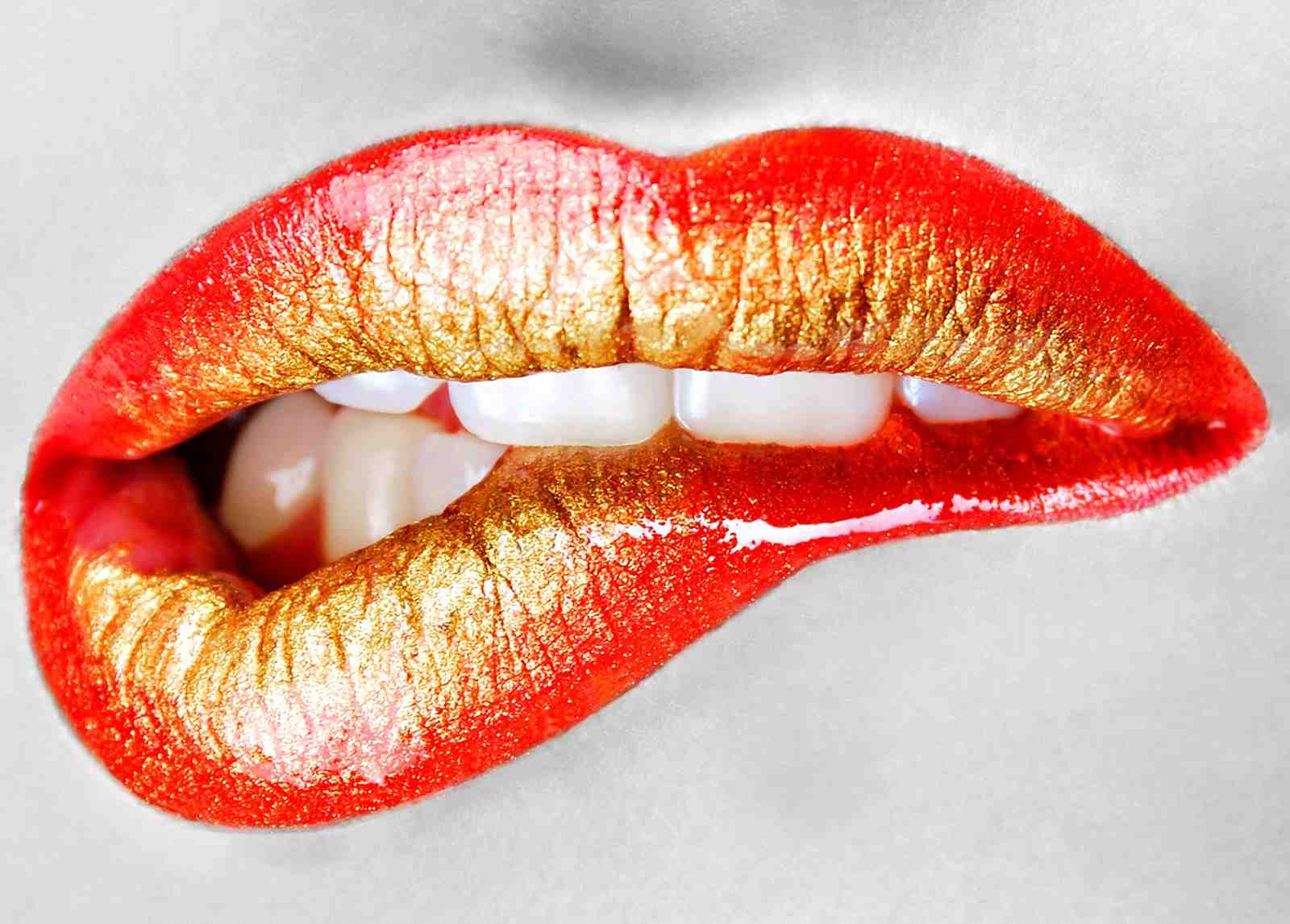 Bold Red & Gold Lips Wall Art - Glamorous Wall Art