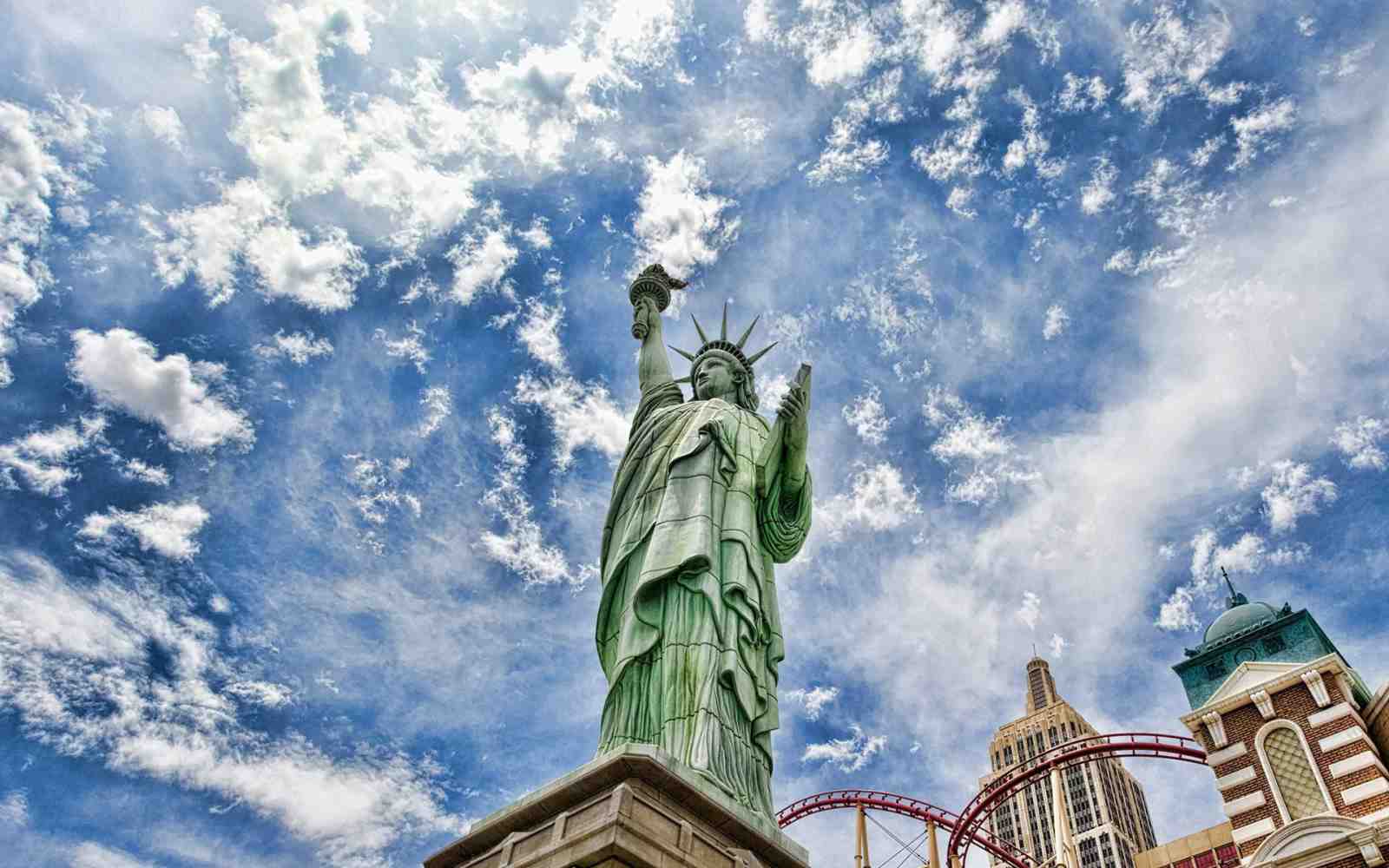 Iconic Statue of Liberty New York Wall Art