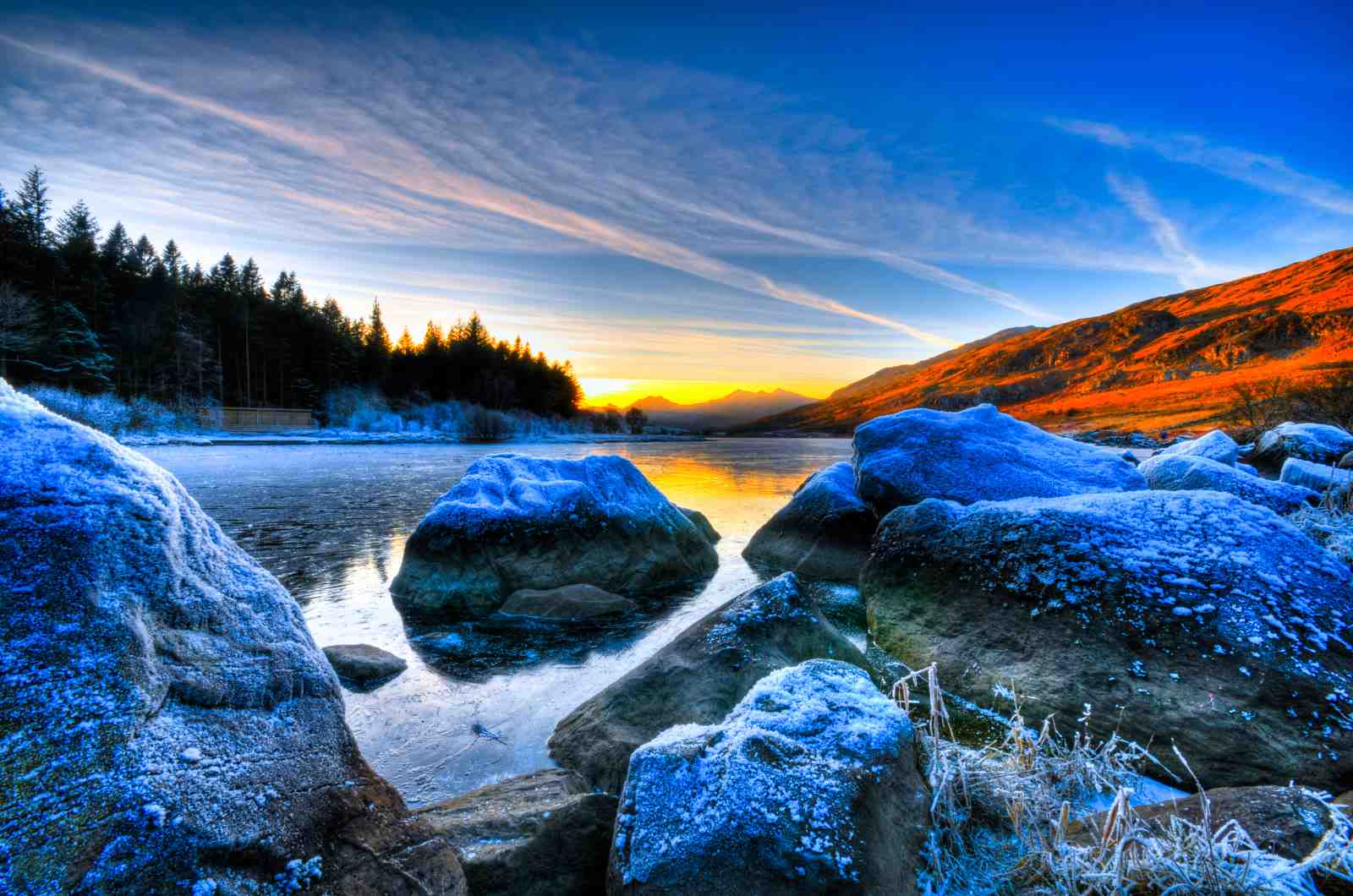 Frosted Mountain Lake Sunset Wall Art