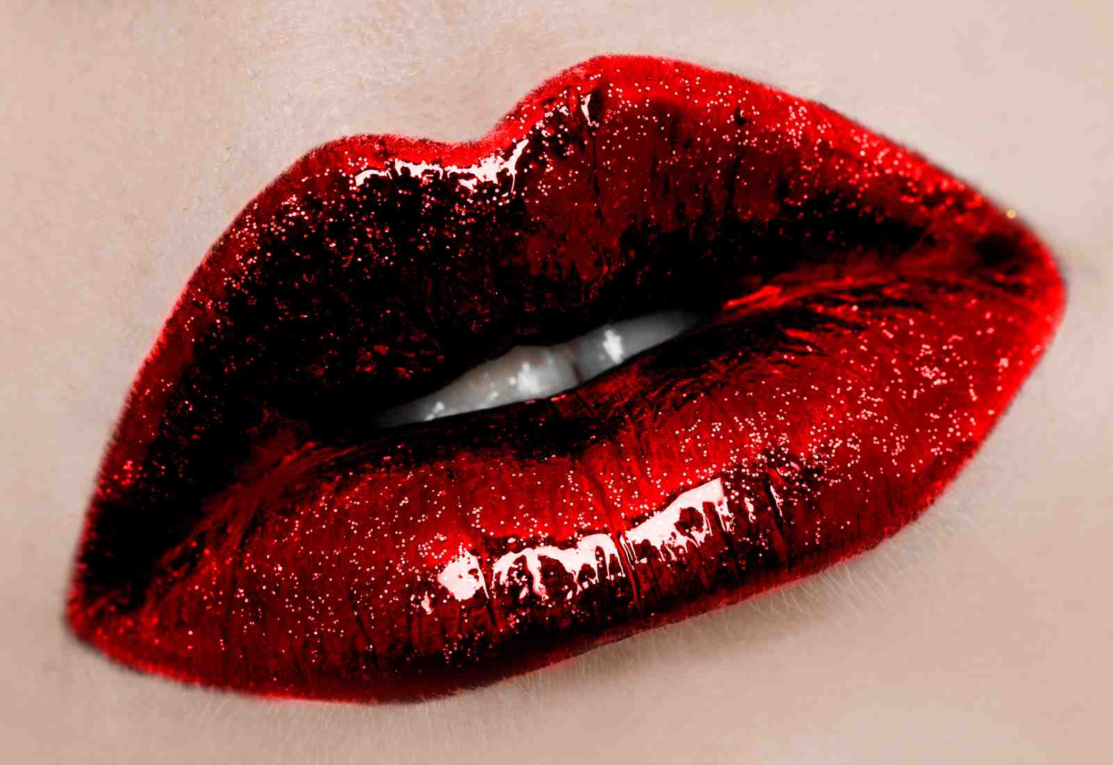 Sparkling Red Lips Glamour Wall Art