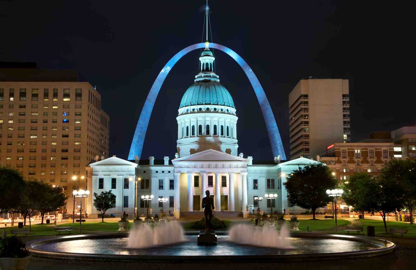 St. Louis Gateway Arch Nightscape Wall Art