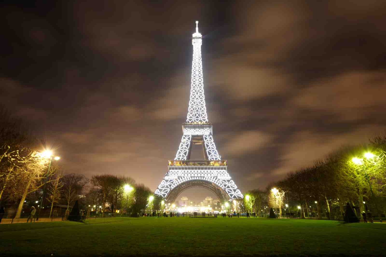 Eiffel Tower Night Sparkle Wall Art