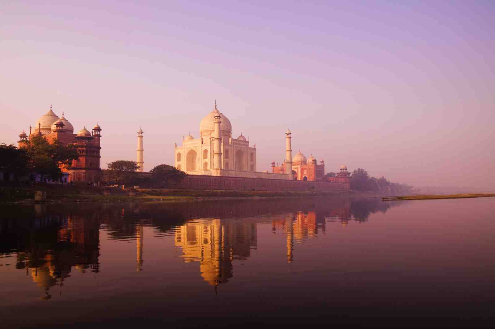 Serene Taj Mahal Sunrise Reflection Wall Art