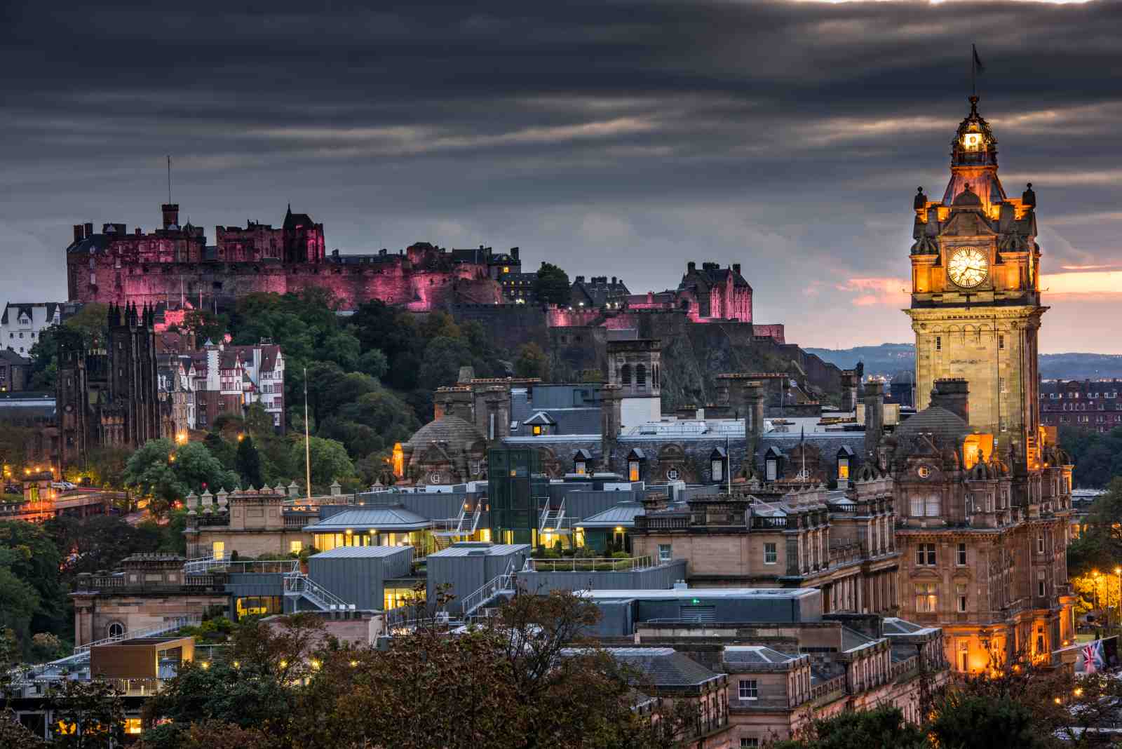 Edinburgh Castle Dusk Skyline Wall Art