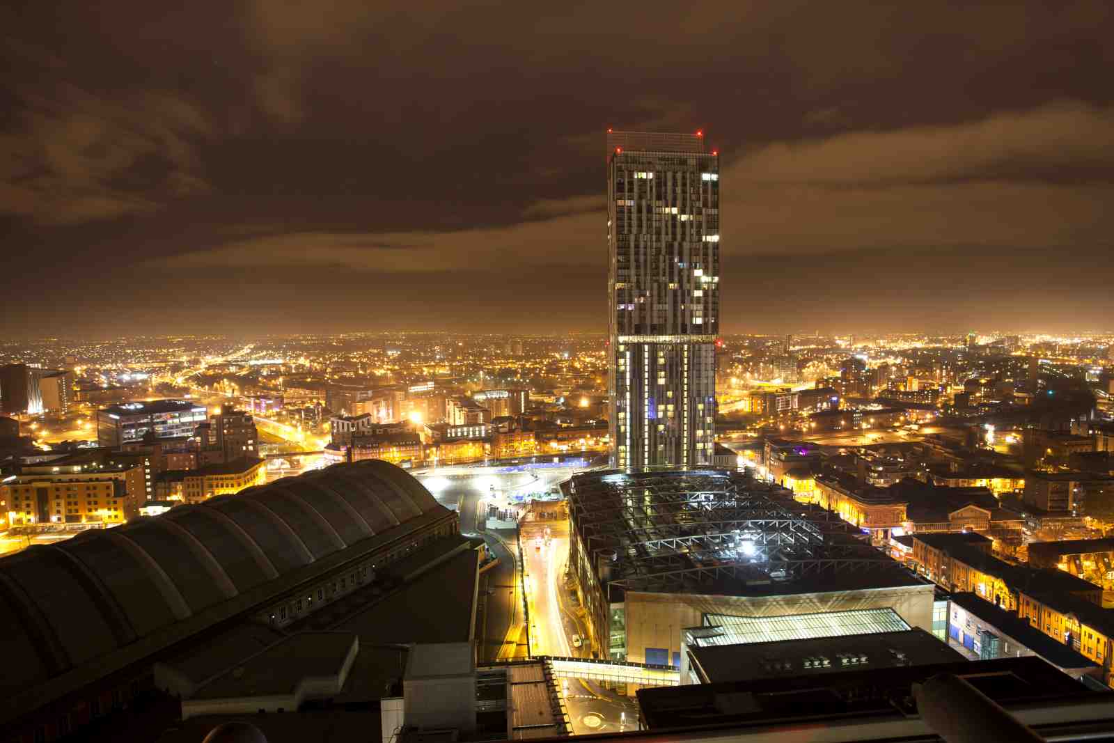 Modern Cityscape Night View Wall Art