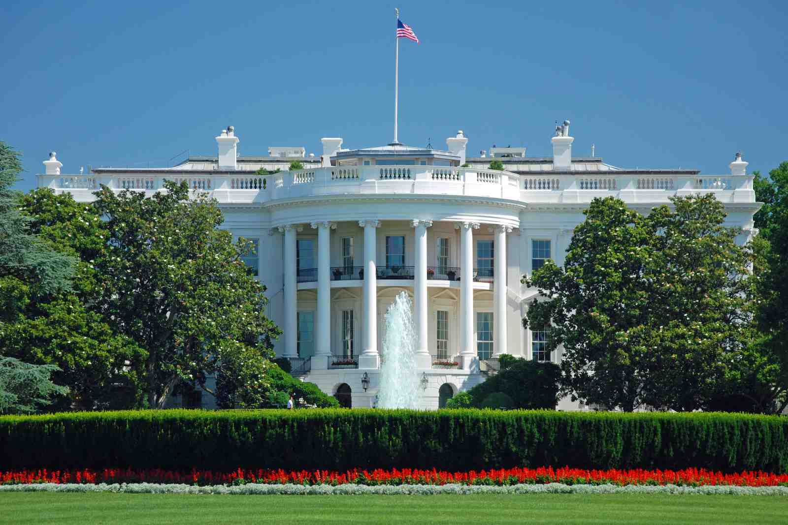 Iconic White House Landmark Wall Art