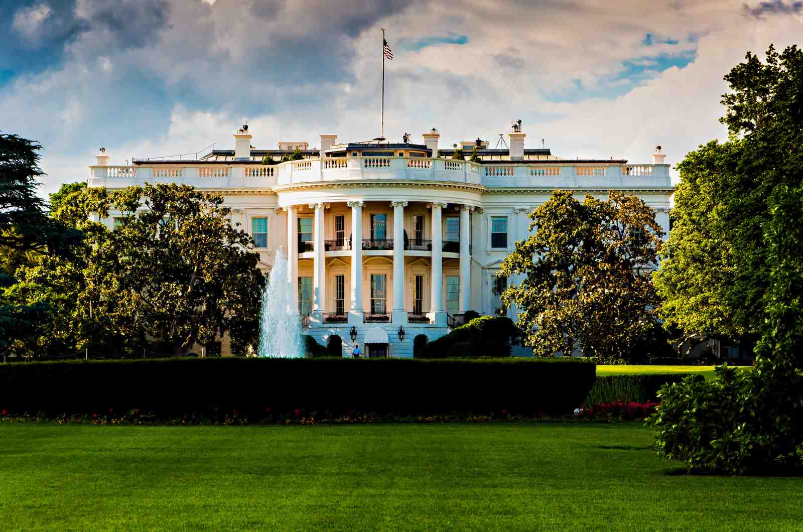 Iconic White House Lawn Wall Art