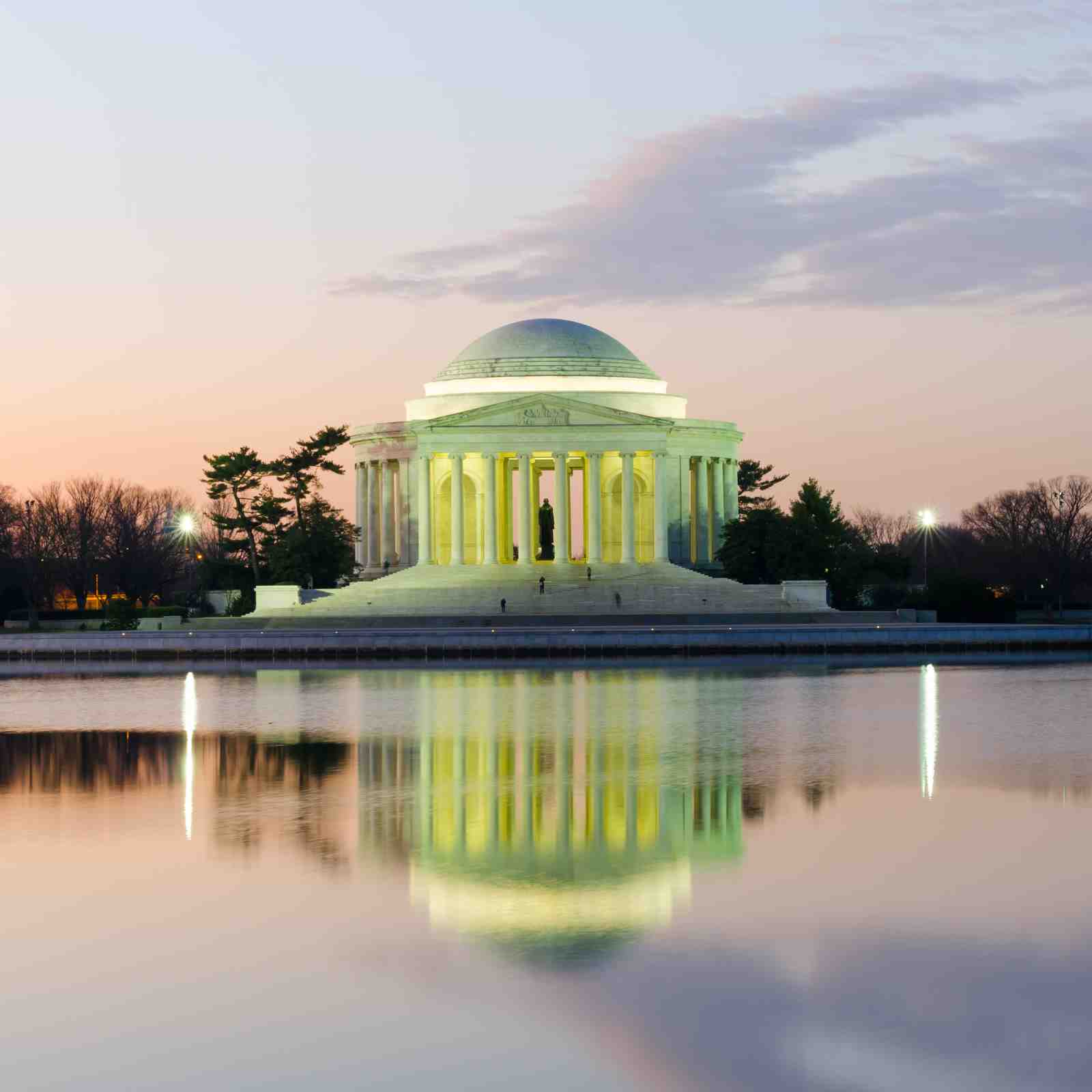 Thomas Jefferson Memorial at Dusk Wall Art