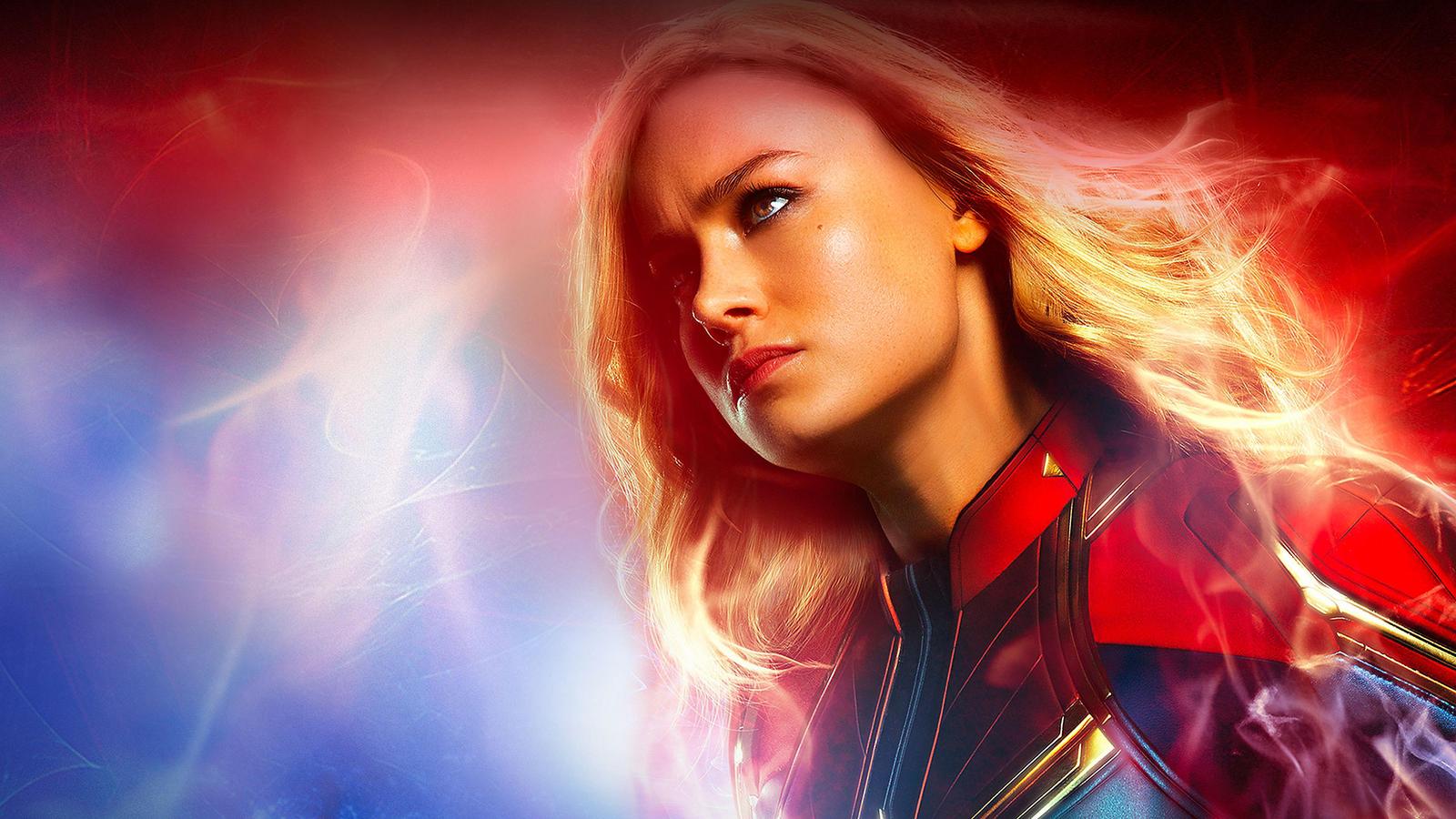 Captain Marvel Power Glow Wall Art