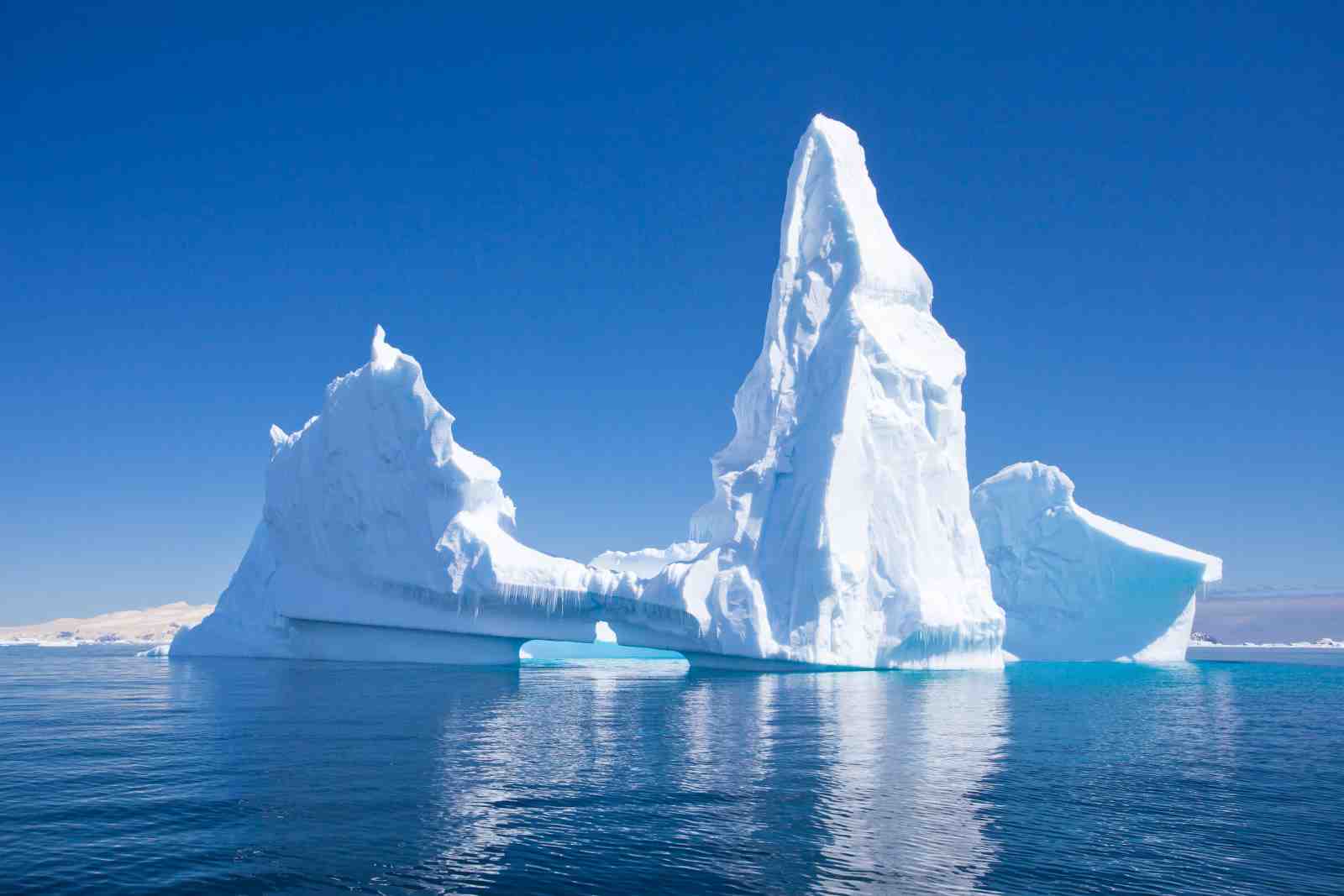 Majestic Iceberg Arctic Landscape Wall Art
