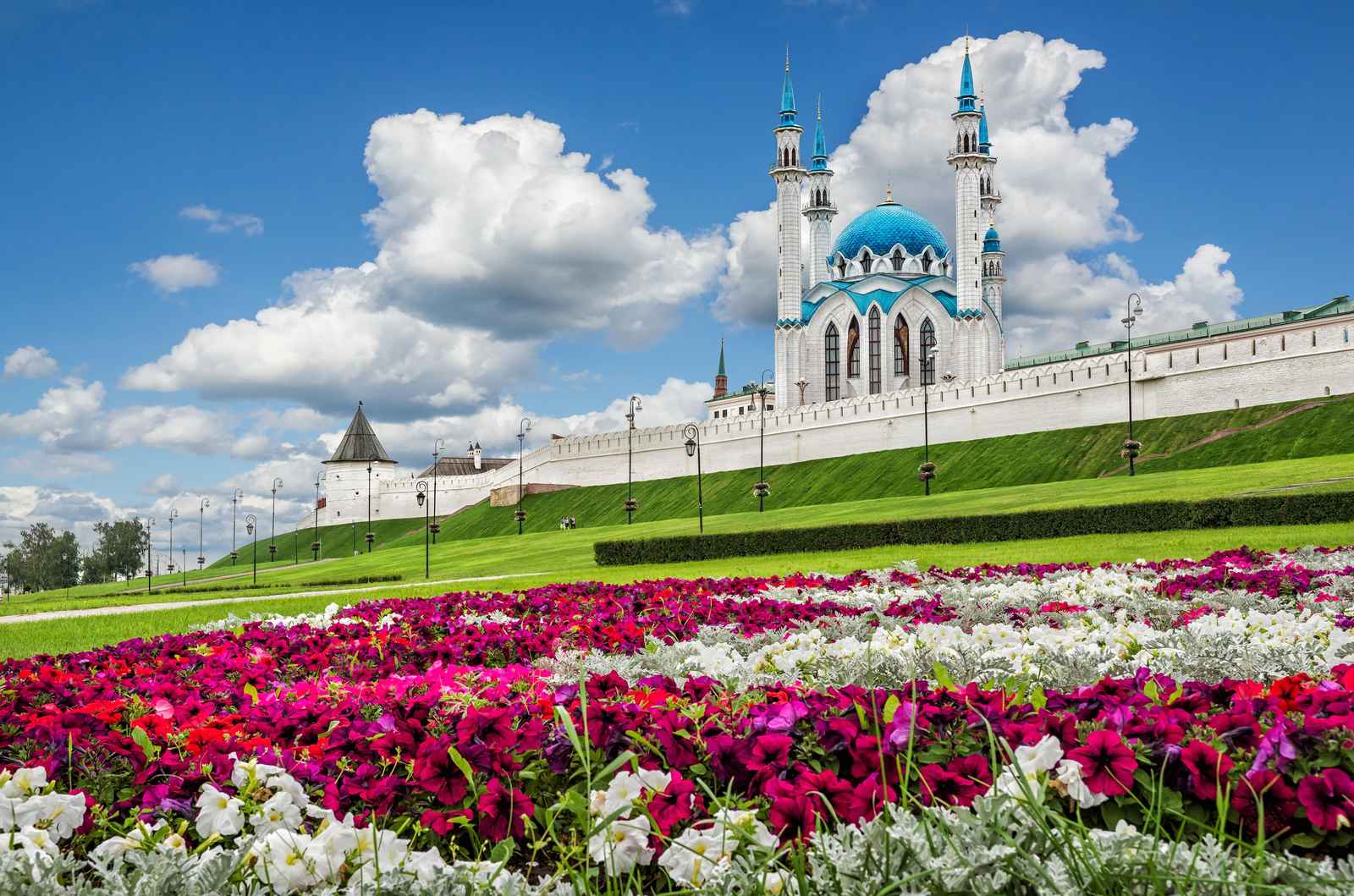 Stunning Mosque & Flowers Wall Art - Home Decor