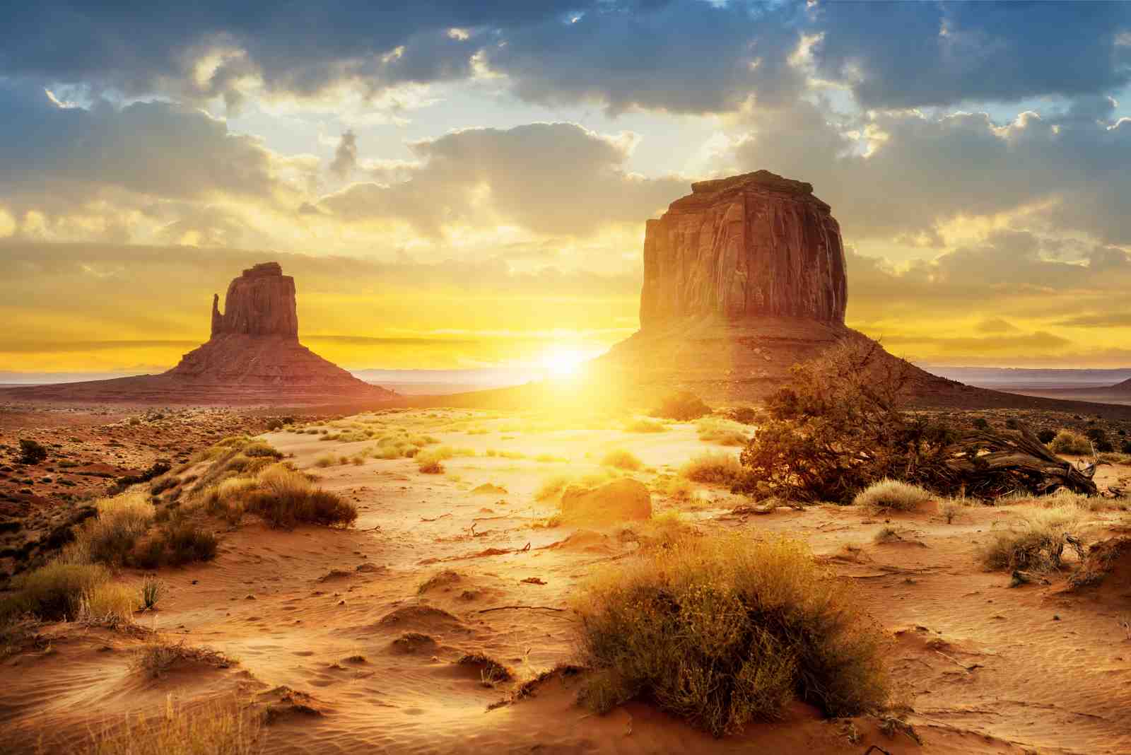 Monument Valley Sunset Landscape Wall Art