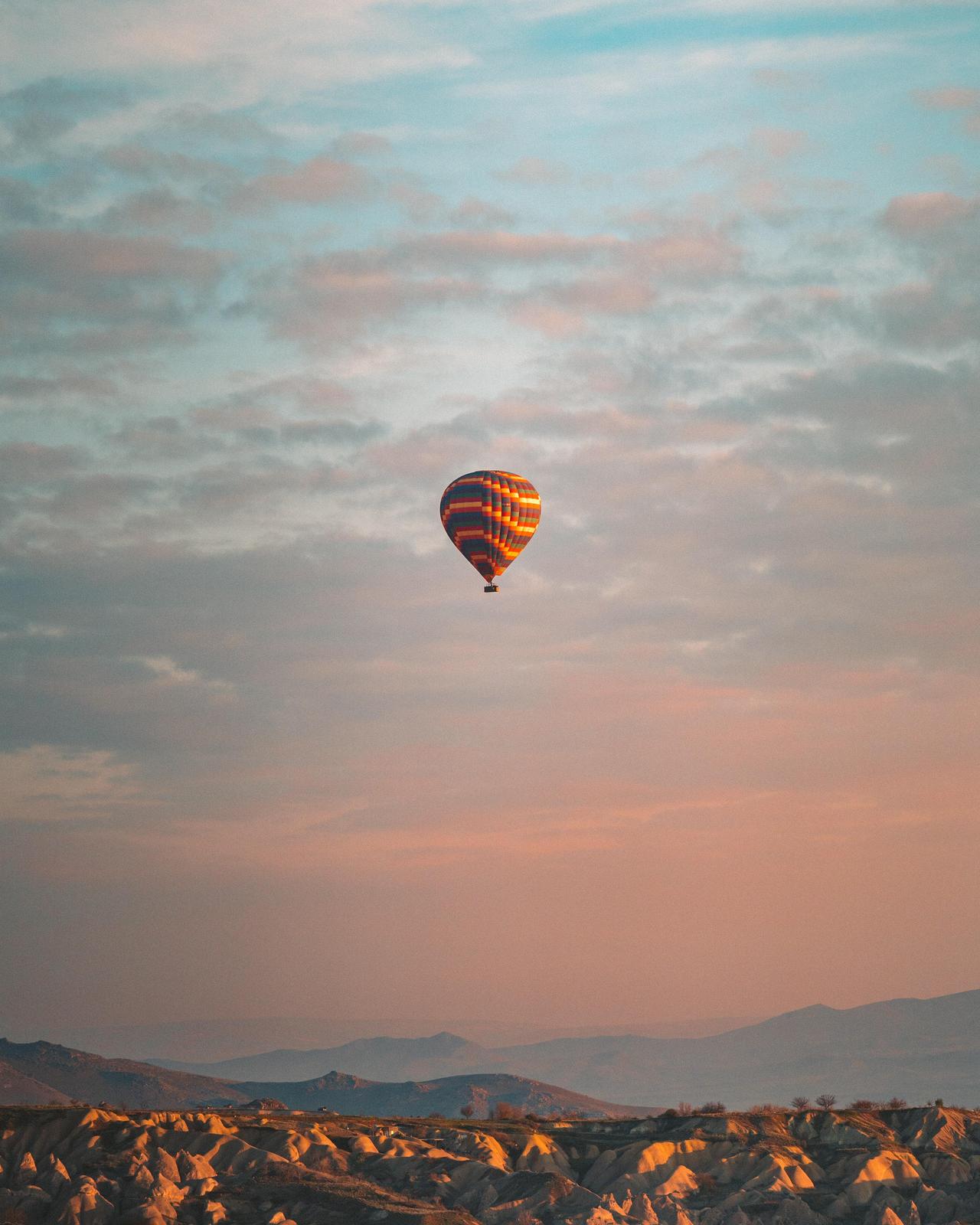 Serene Hot Air Balloon Landscape Wall Art