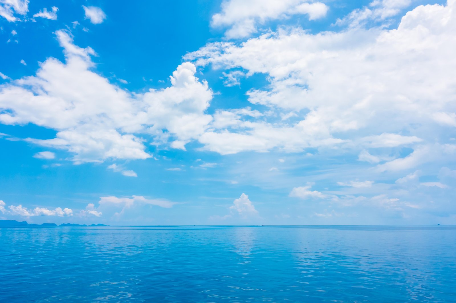 Serene Ocean & Sky Wall Art - Coastal Wall Art
