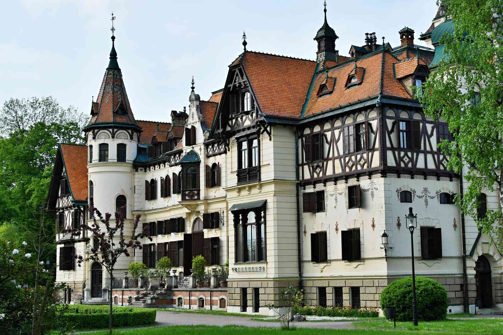 Majestic European Castle Wall Art Wall Art