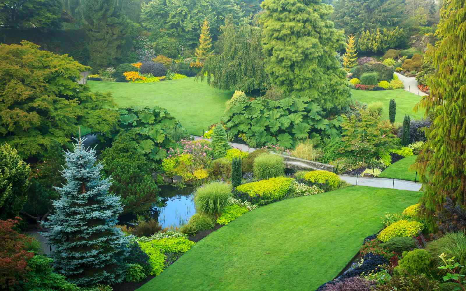 Lush Garden Serenity Landscape Wall Art
