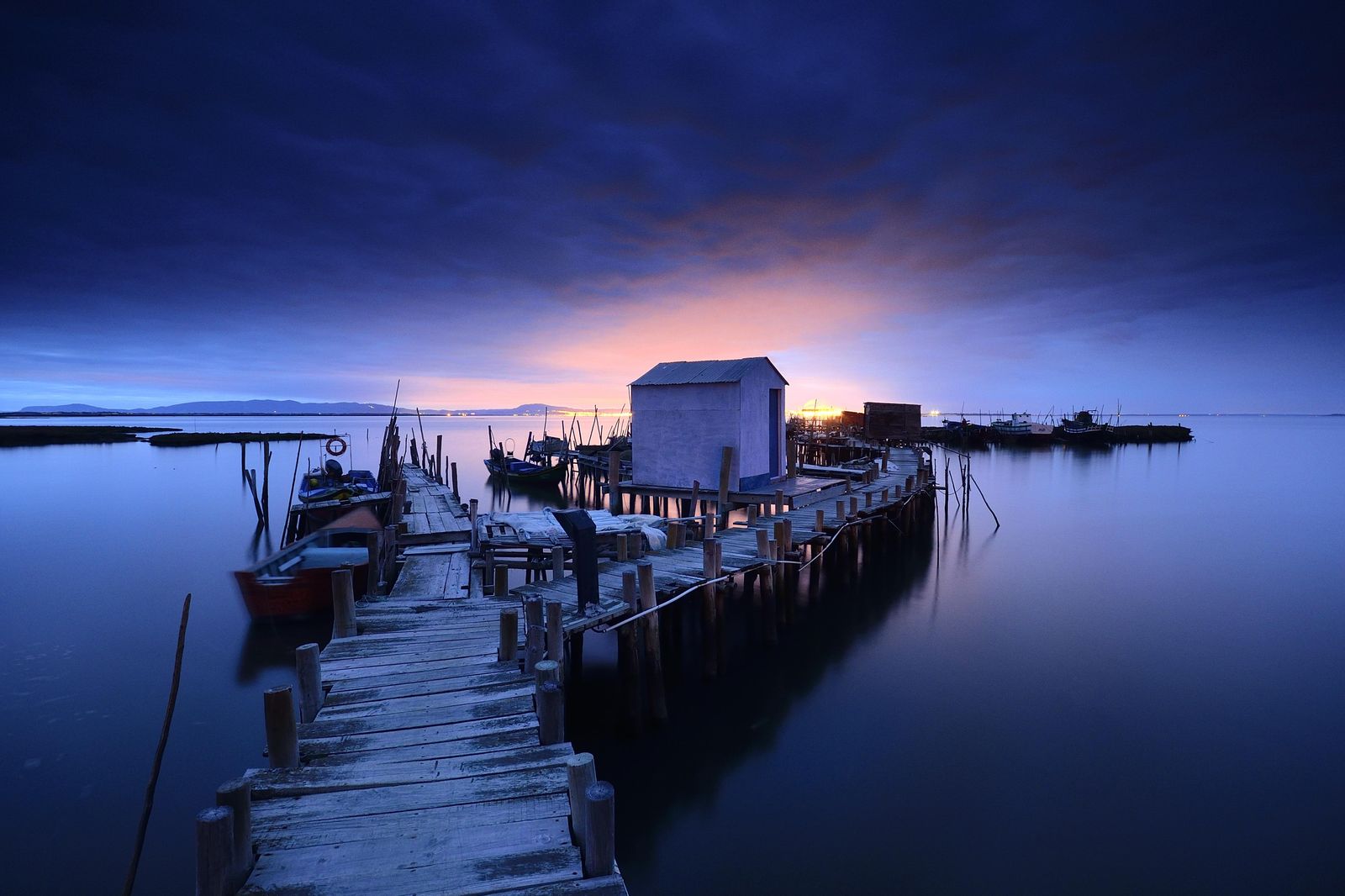 Serene Twilight Pier Landscape Wall Art