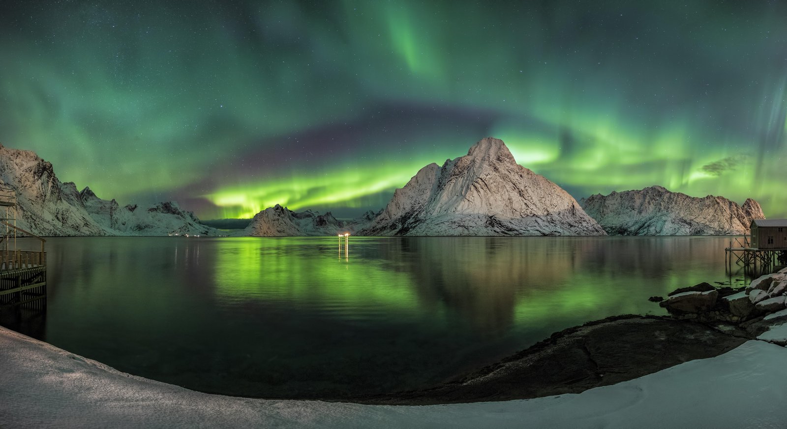 Aurora Borealis Mountain Lake Wall Art