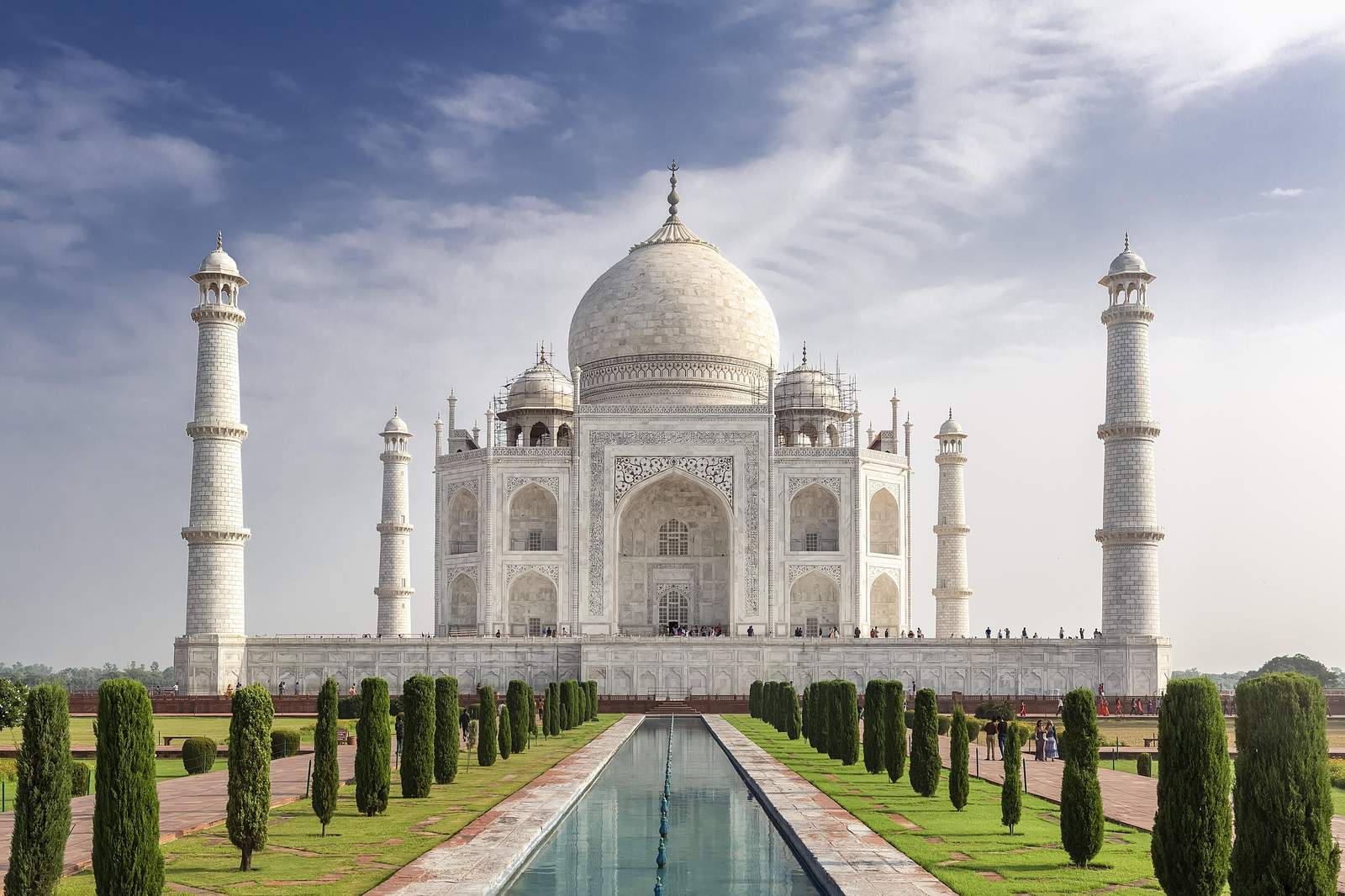 Iconic Taj Mahal India Symmetry Wall Art