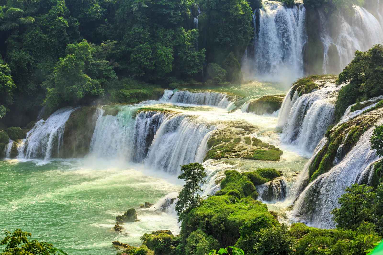 Majestic Waterfall Landscape Wall Art
