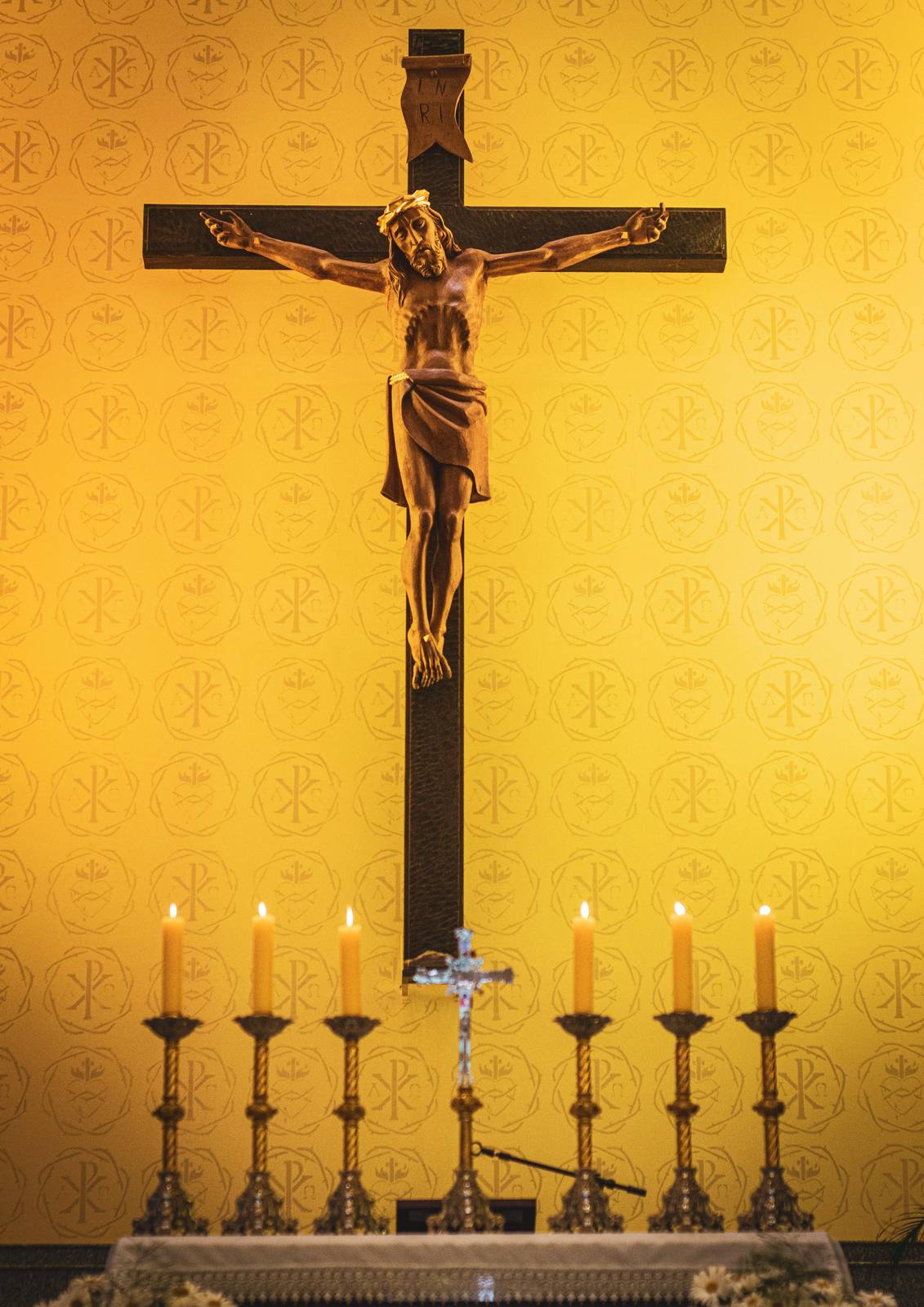 Faithful Crucifixion Jesus Christ Wall Art