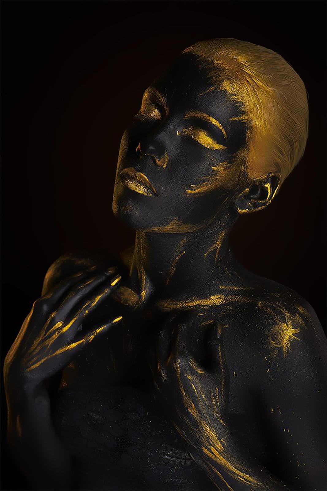 Elegant Gold & Black Woman Wall Art