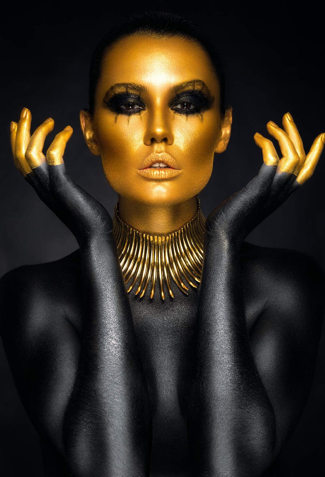 Gold & Black Elegance Portrait Wall Art