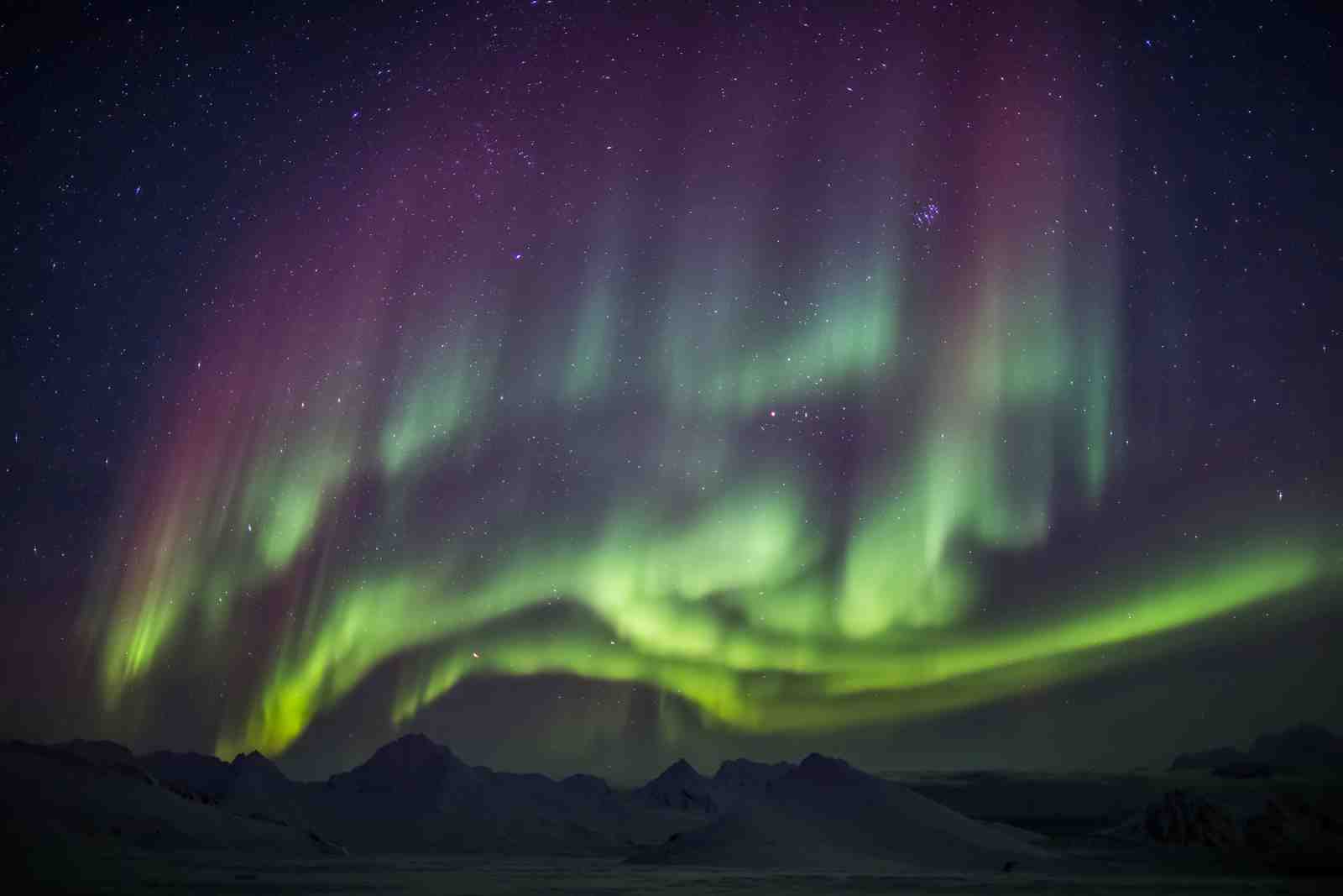 Mesmerizing Aurora Borealis Wall Art Wall Art