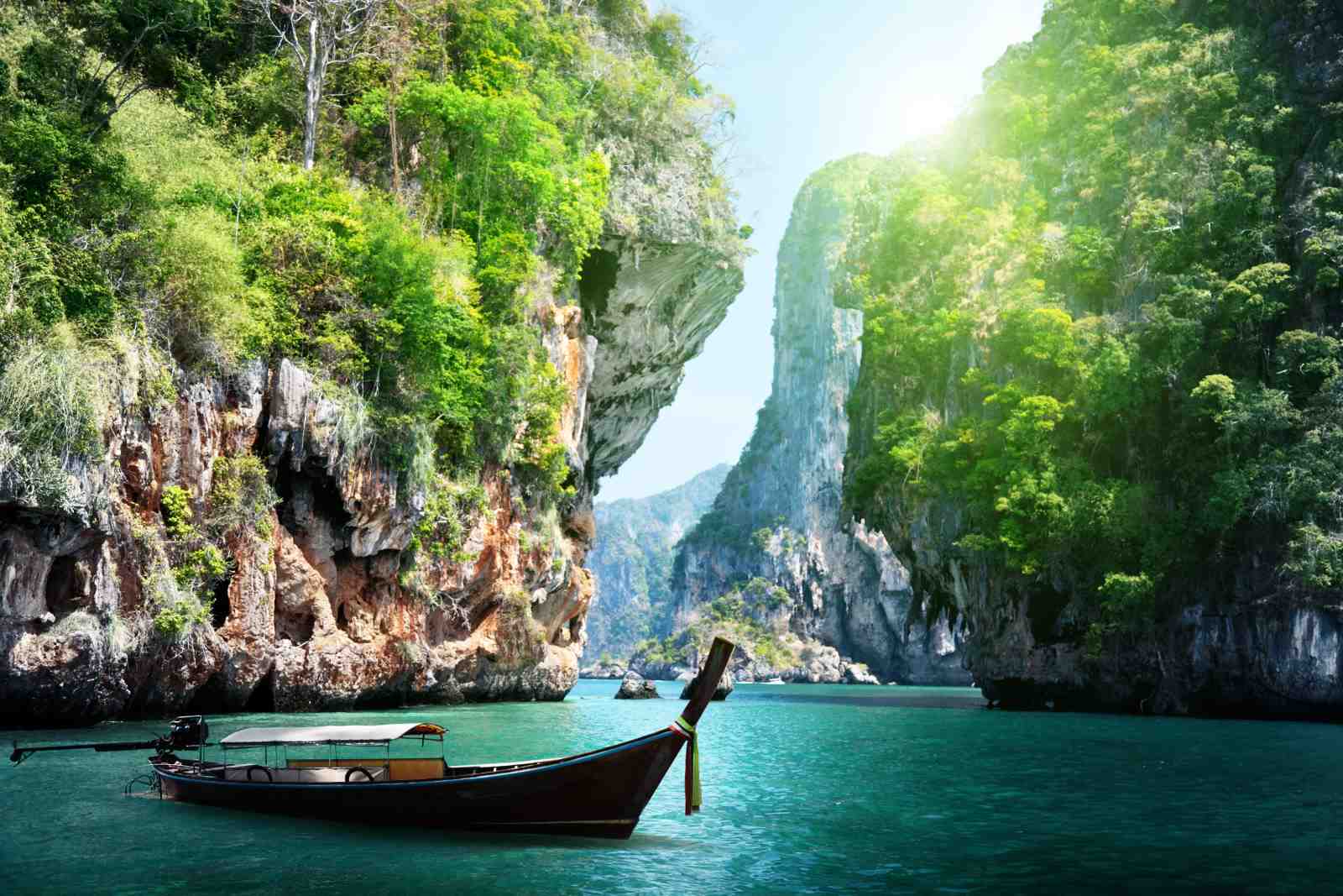 Tropical Island Boat Scenery Wall Art