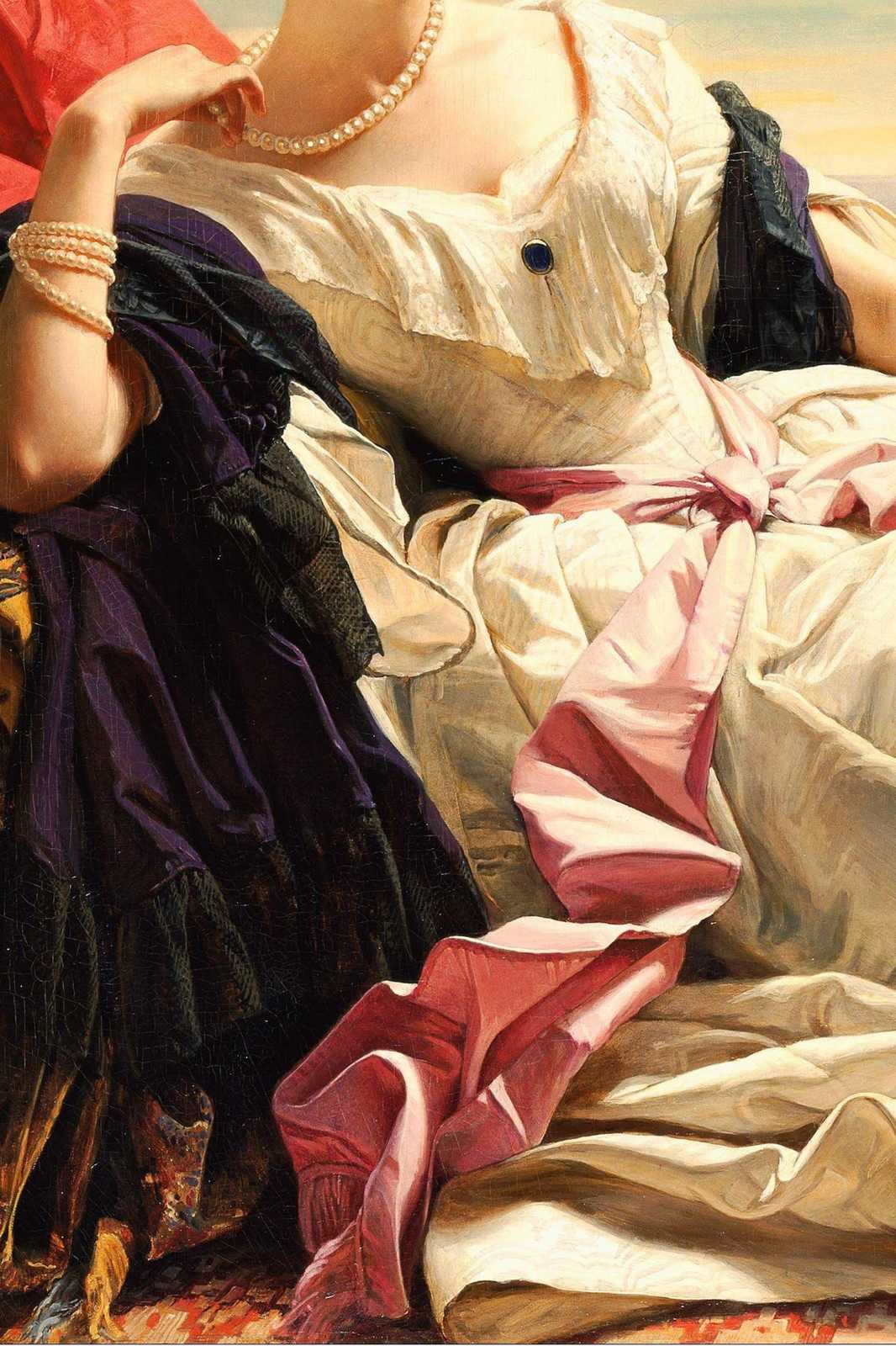 Elegant Lady Pearl Necklace Wall Art