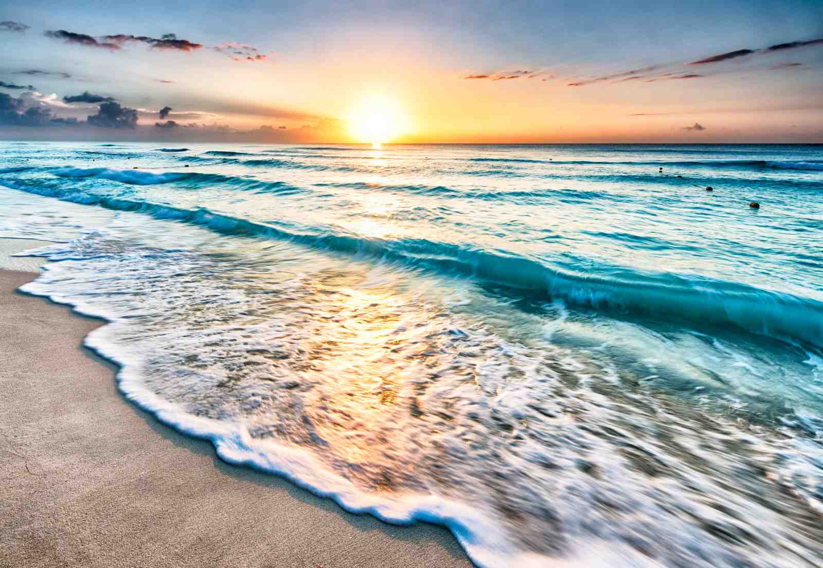 Serene Sunrise Ocean Waves Wall Art