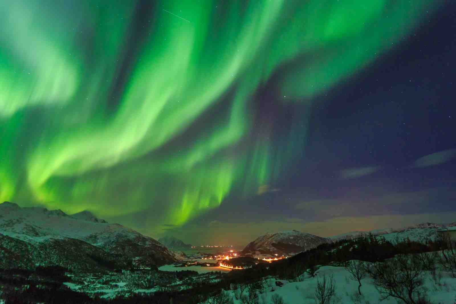 Breathtaking Aurora Borealis Wall Art