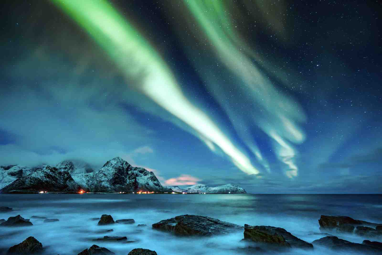 Majestic Aurora Borealis Coastal View Wall Art