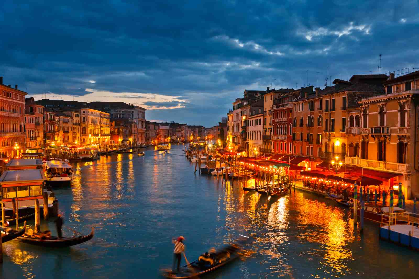 Venice Grand Canal Twilight Gondola Wall Art