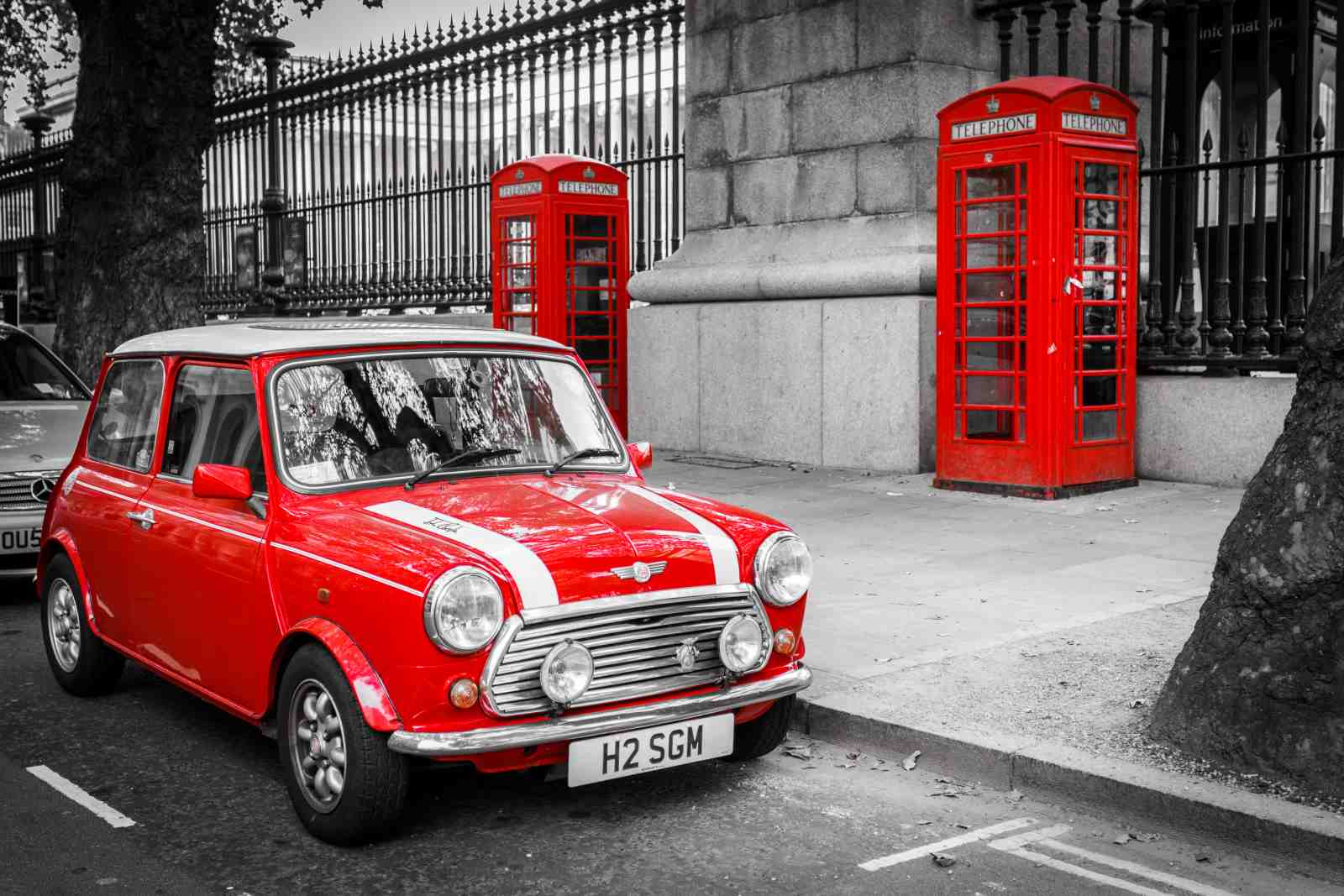 Iconic London Red Mini & Phone Box Wall Art