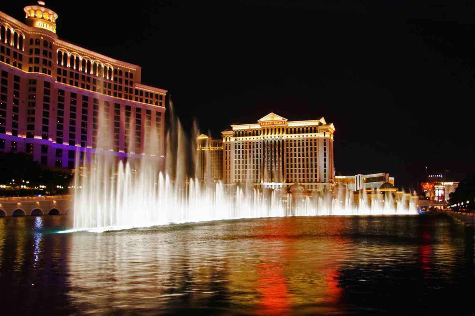 Las Vegas Fountains at Night Wall Art