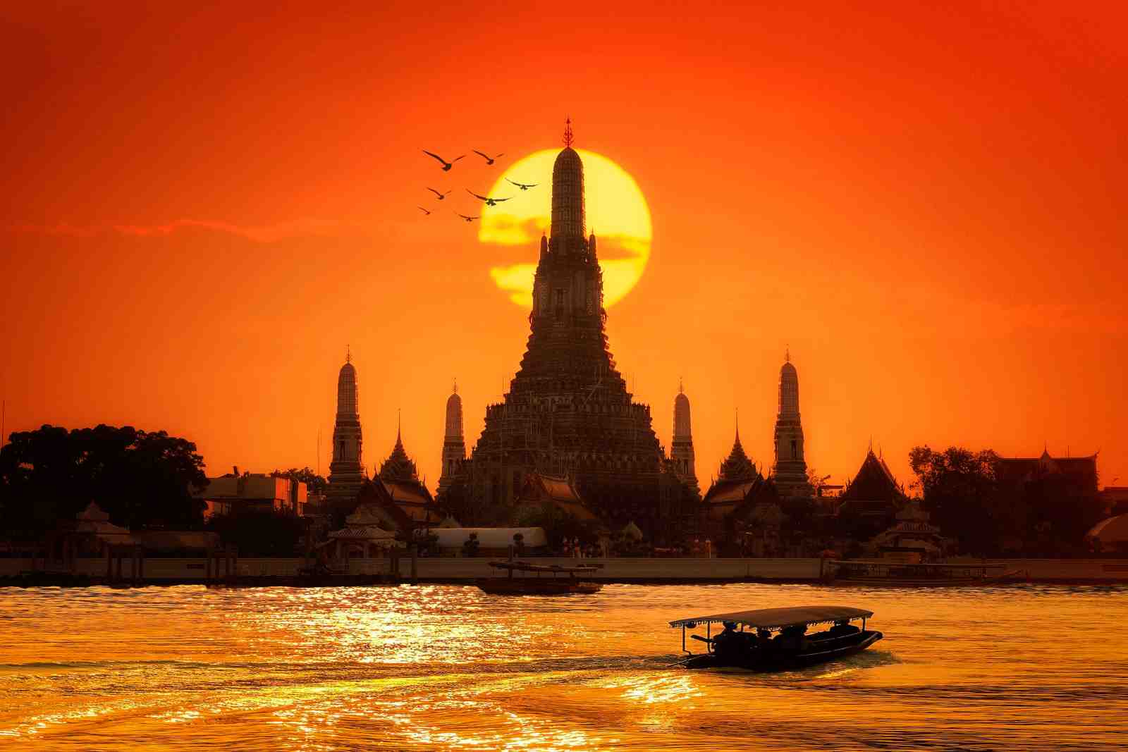 Bangkok Temple Sunset Wall Art
