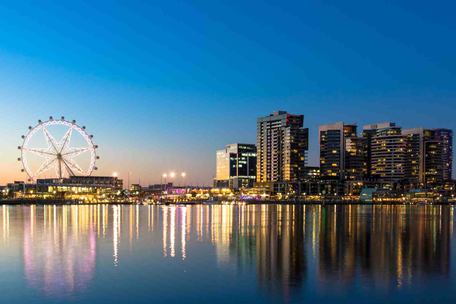 Melbourne Ferris Wheel Skyline Wall Art
