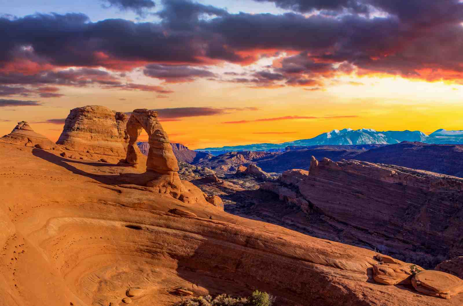 Desert Sunset Arch Wall Art