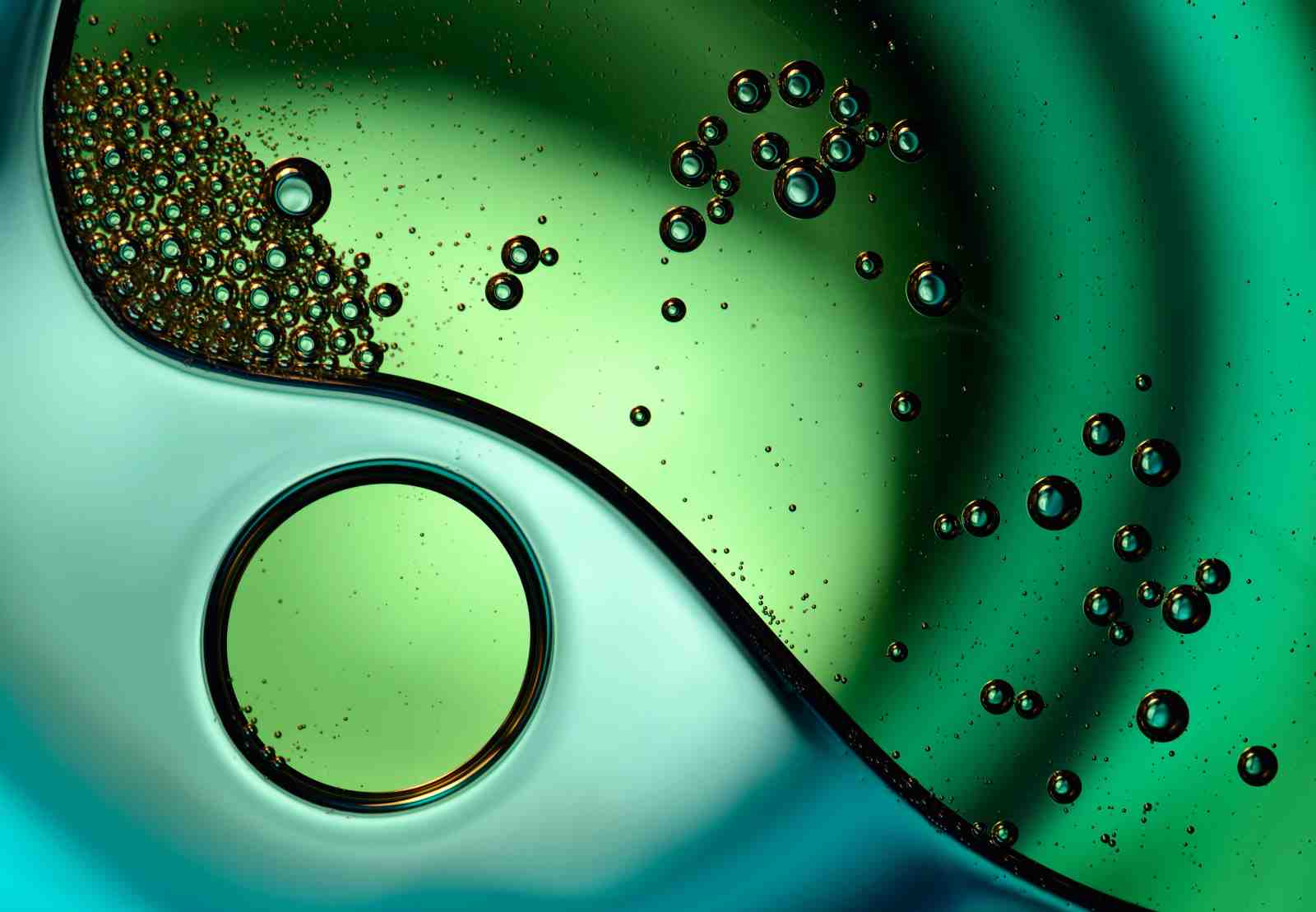 Emerald Bubbles Abstract Wall Art
