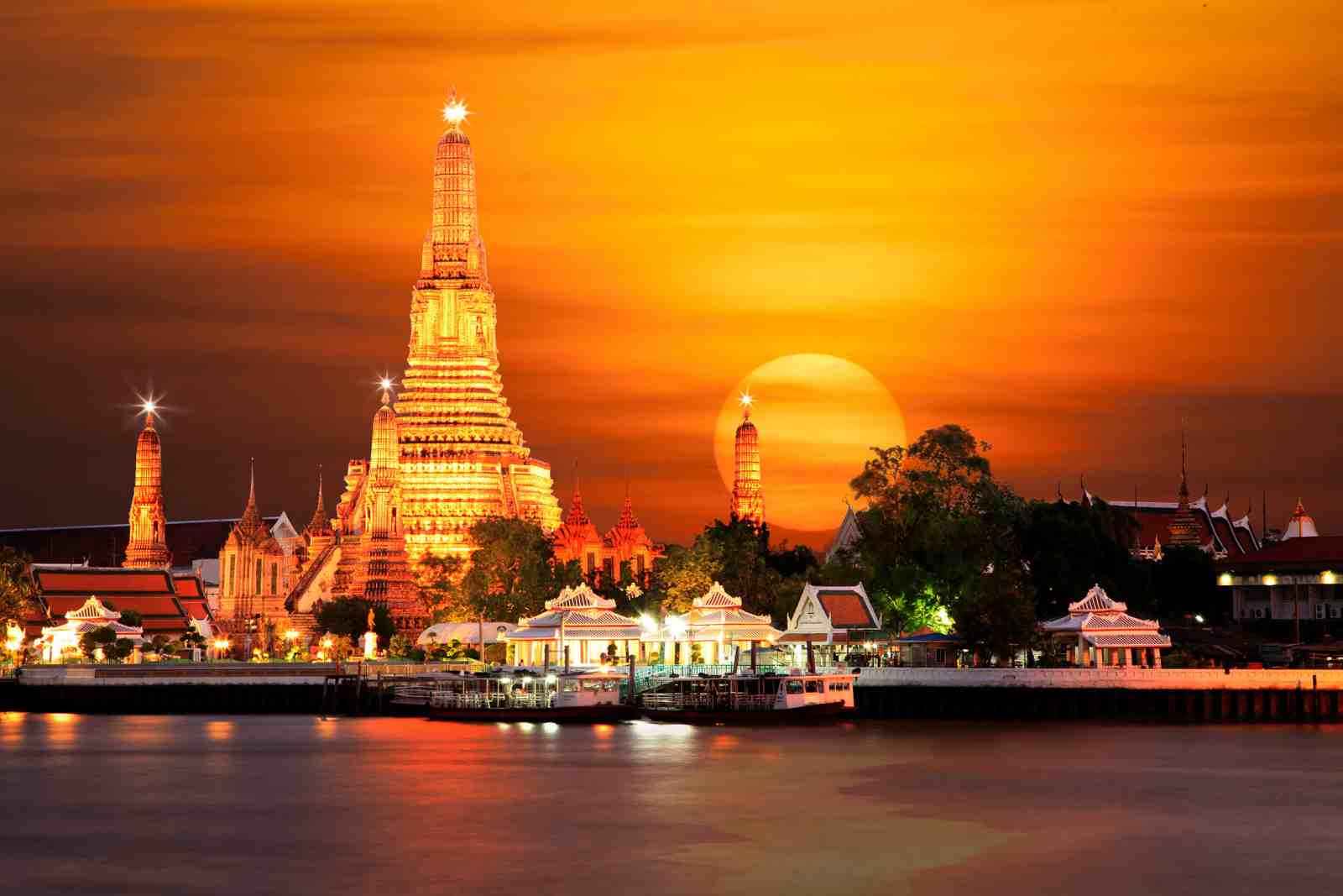 Bangkok Temple Sunset Wall Art
