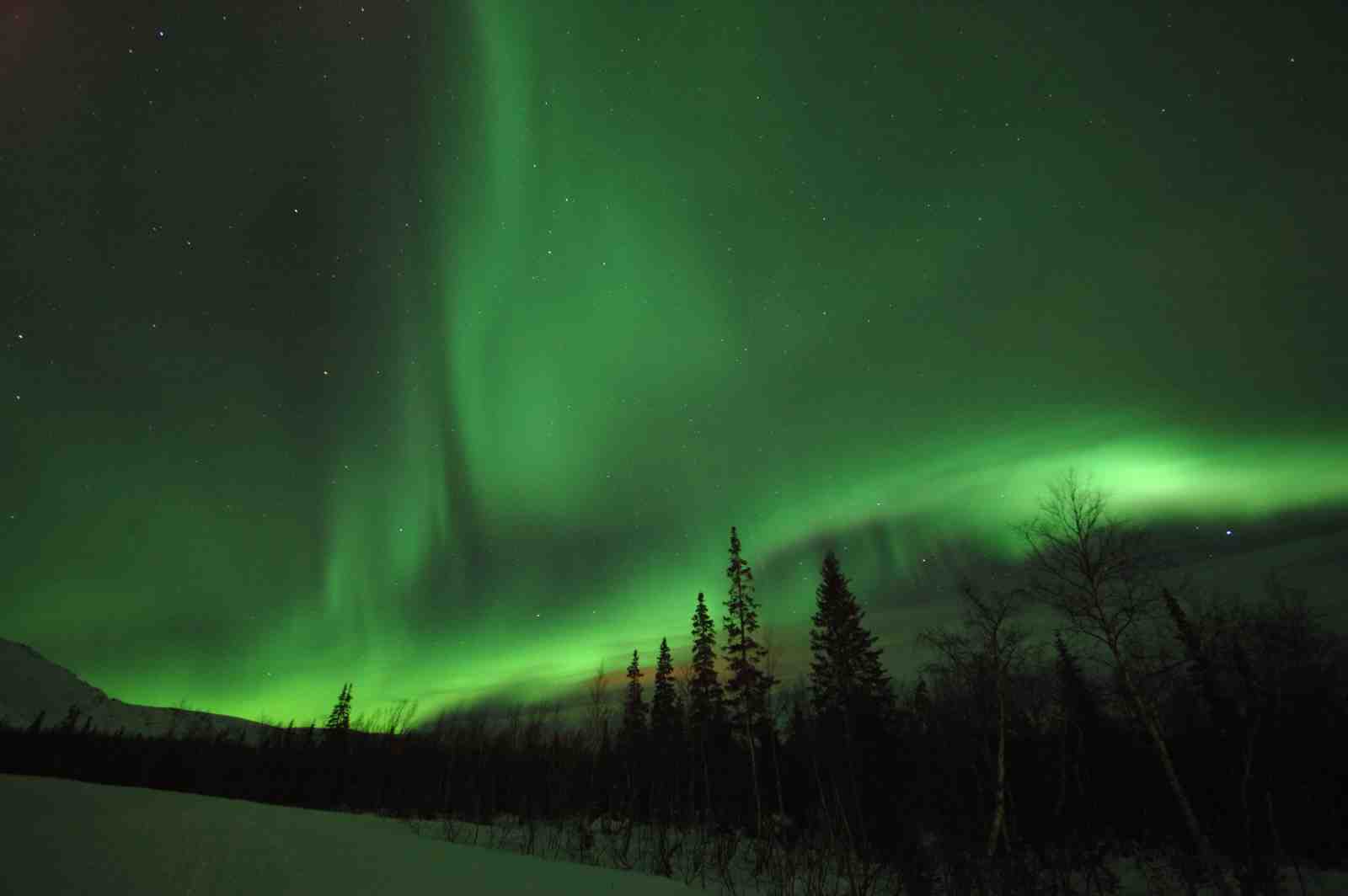Enchanting Aurora Borealis Sky Wall Art