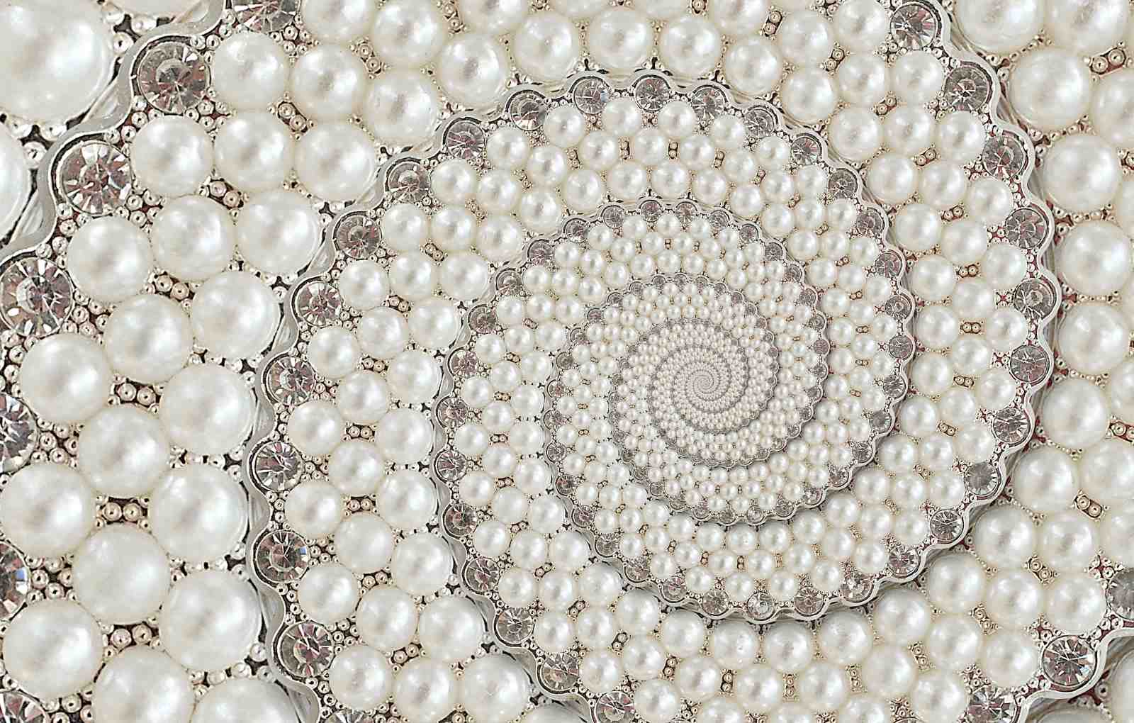 Elegant Pearl Mandala Luxury Wall Art
