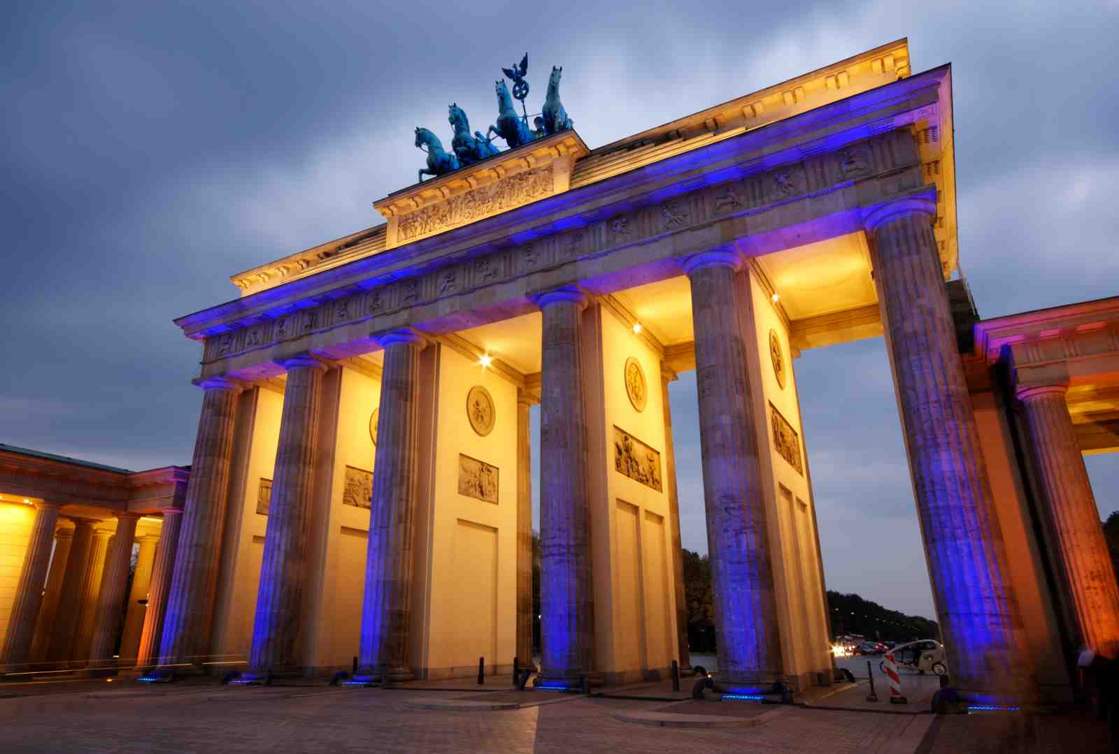 Brandenburg Gate at Dusk Wall Art