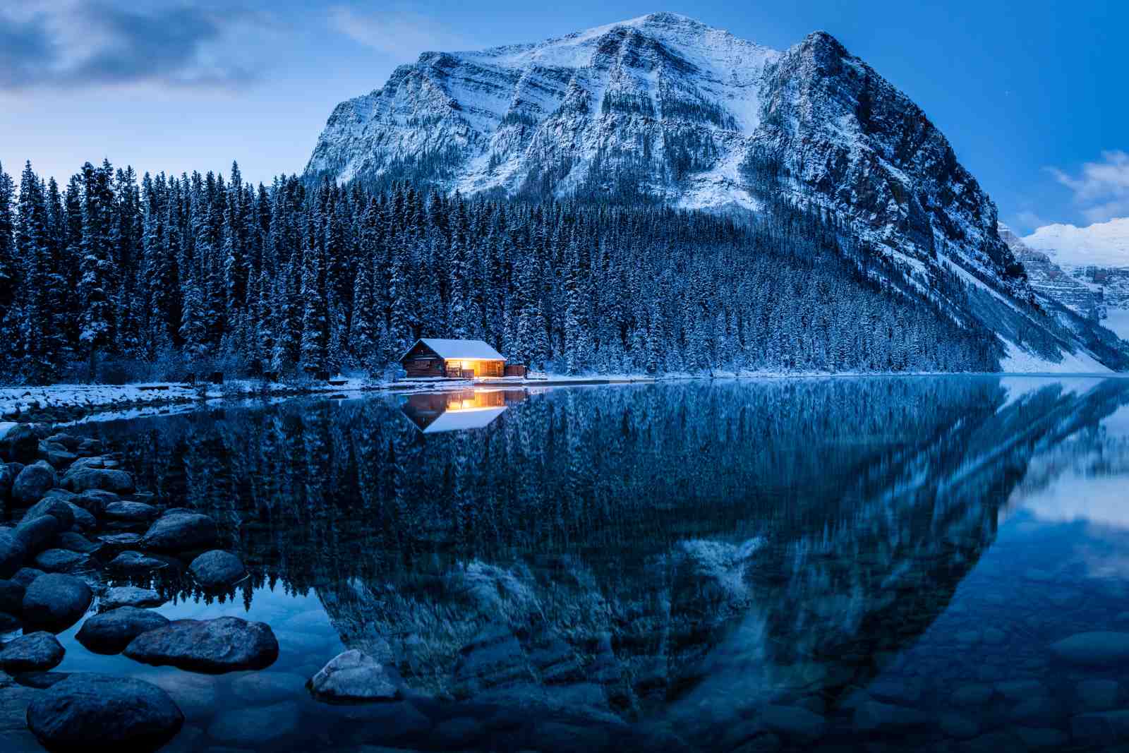 Cozy Mountain Cabin Serenity Wall Art