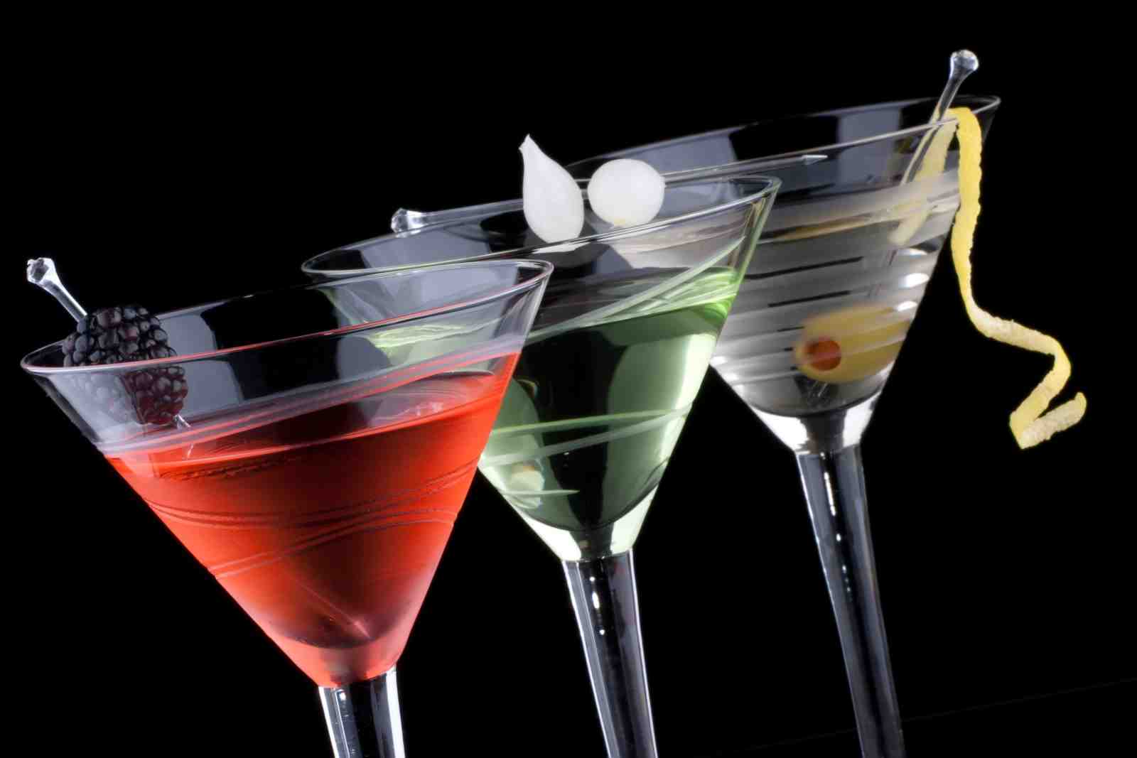 Elegant Cocktails Trio Wall Art
