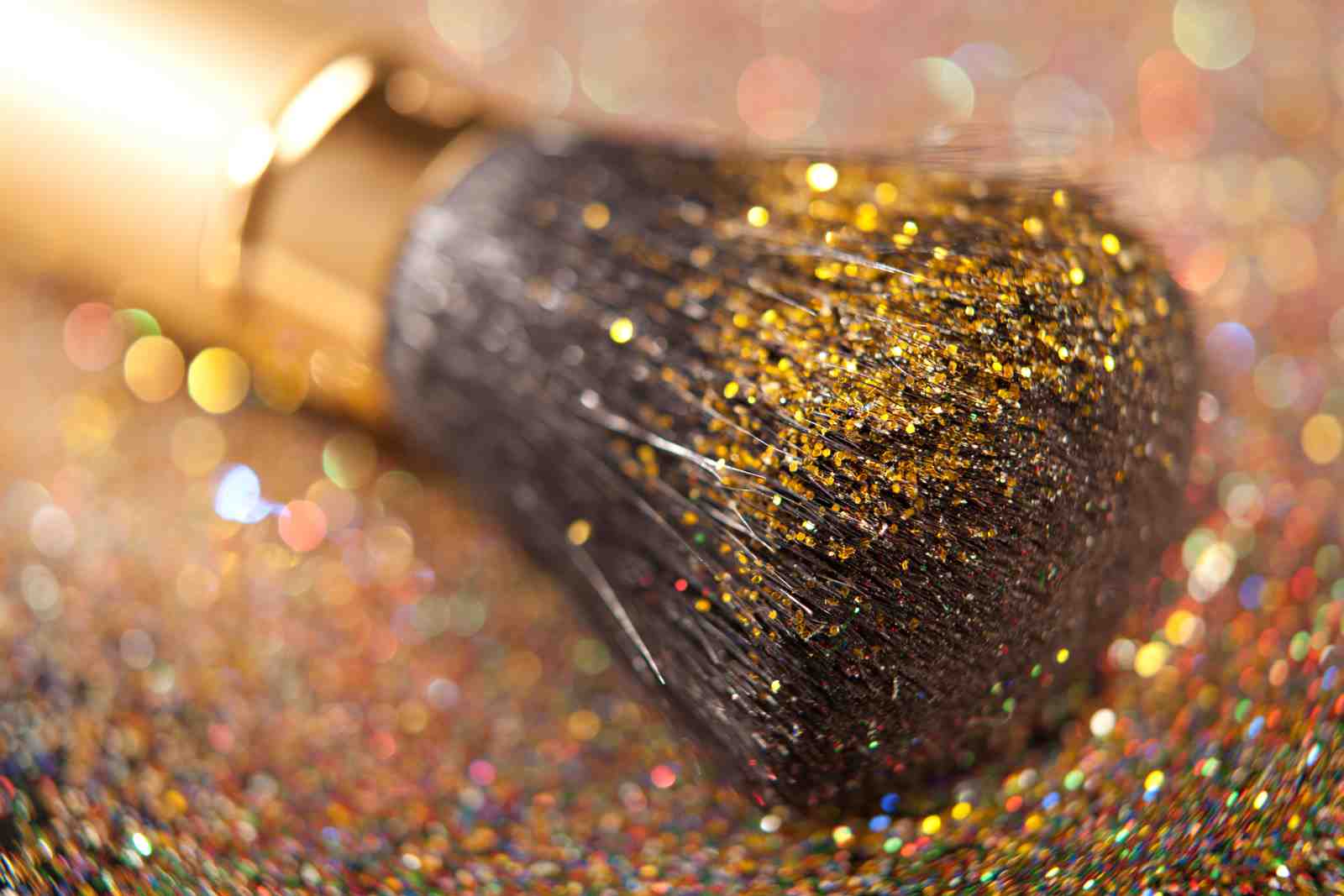 Glamorous Gold Glitter Makeup Brush Wall Art