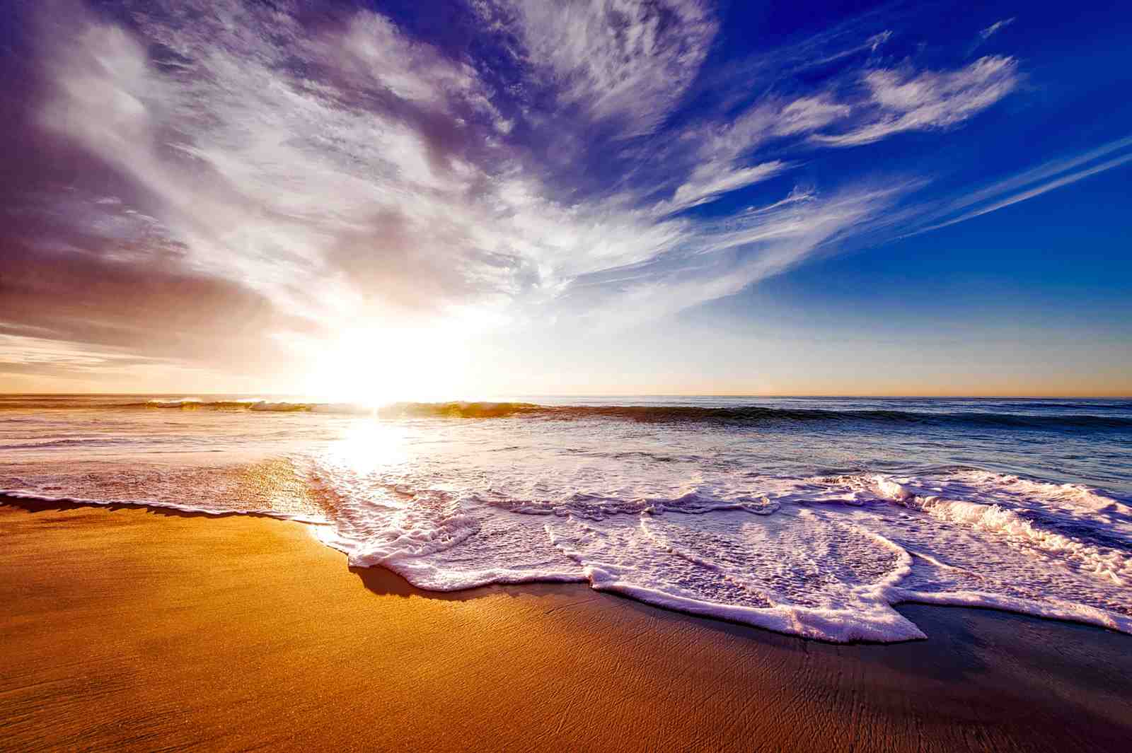 Serene Sunset Beach Wave Wall Art